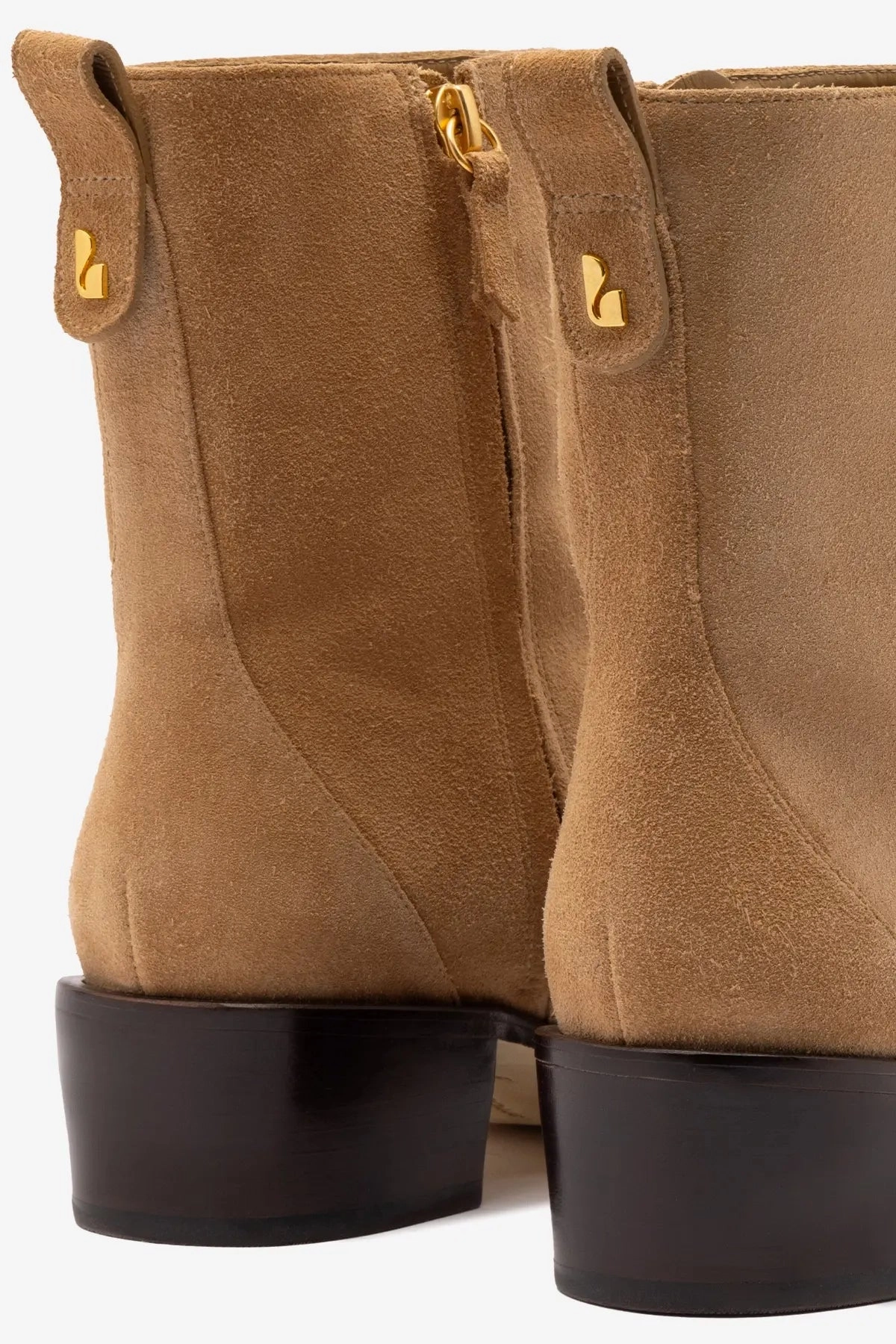 Slip On Style Florencia Low Boot In Peanut Suede