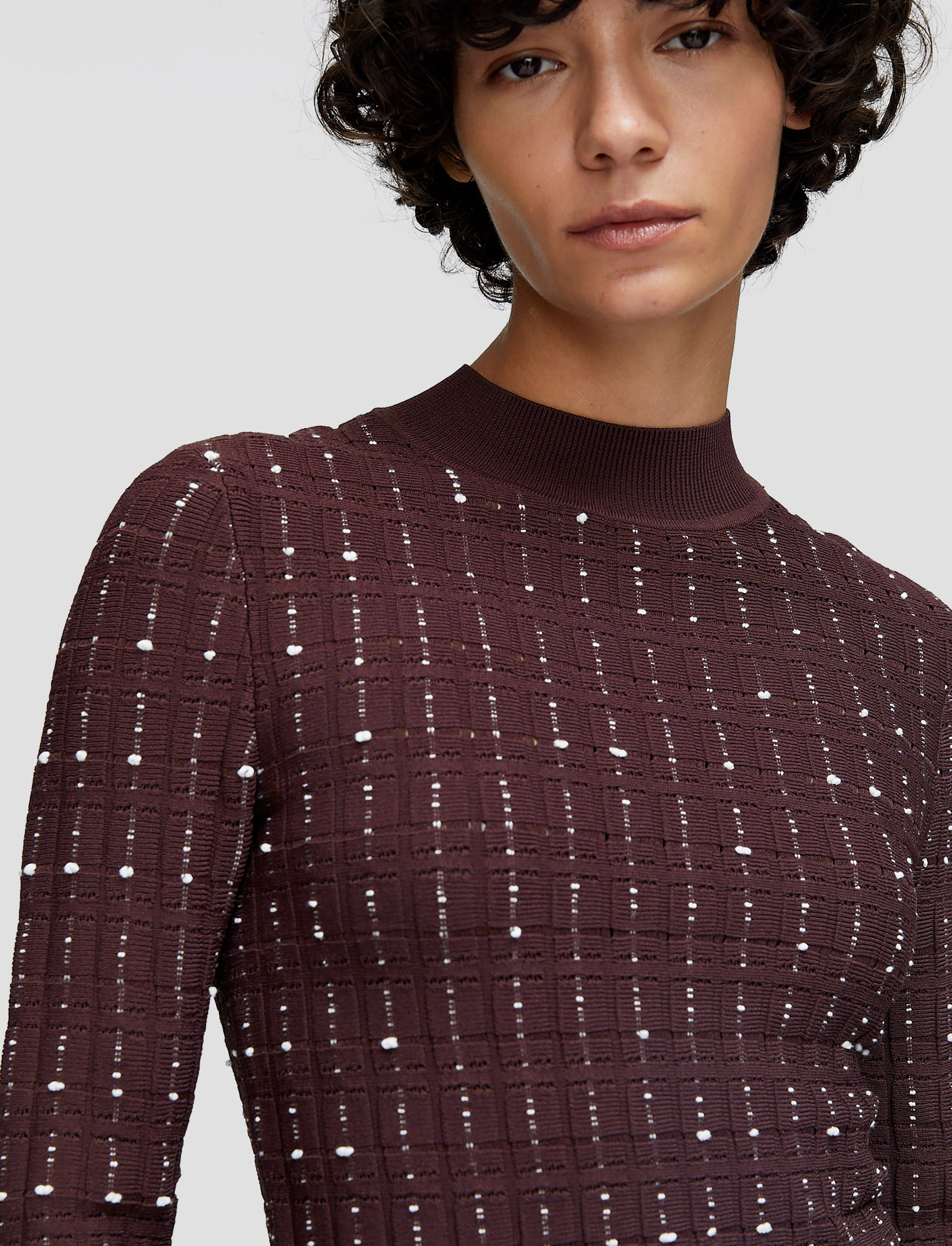 Simple Piece Fragmented Stripes Mock Neck Top