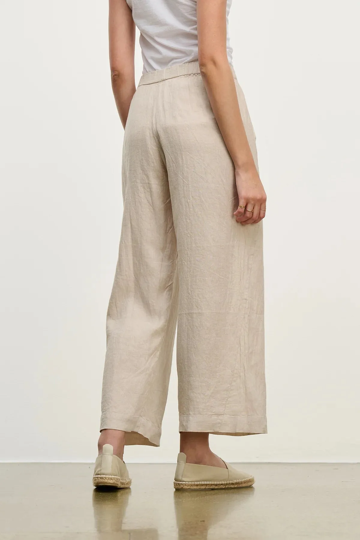 Lola Linen Pant FadeResistant Essential Fit