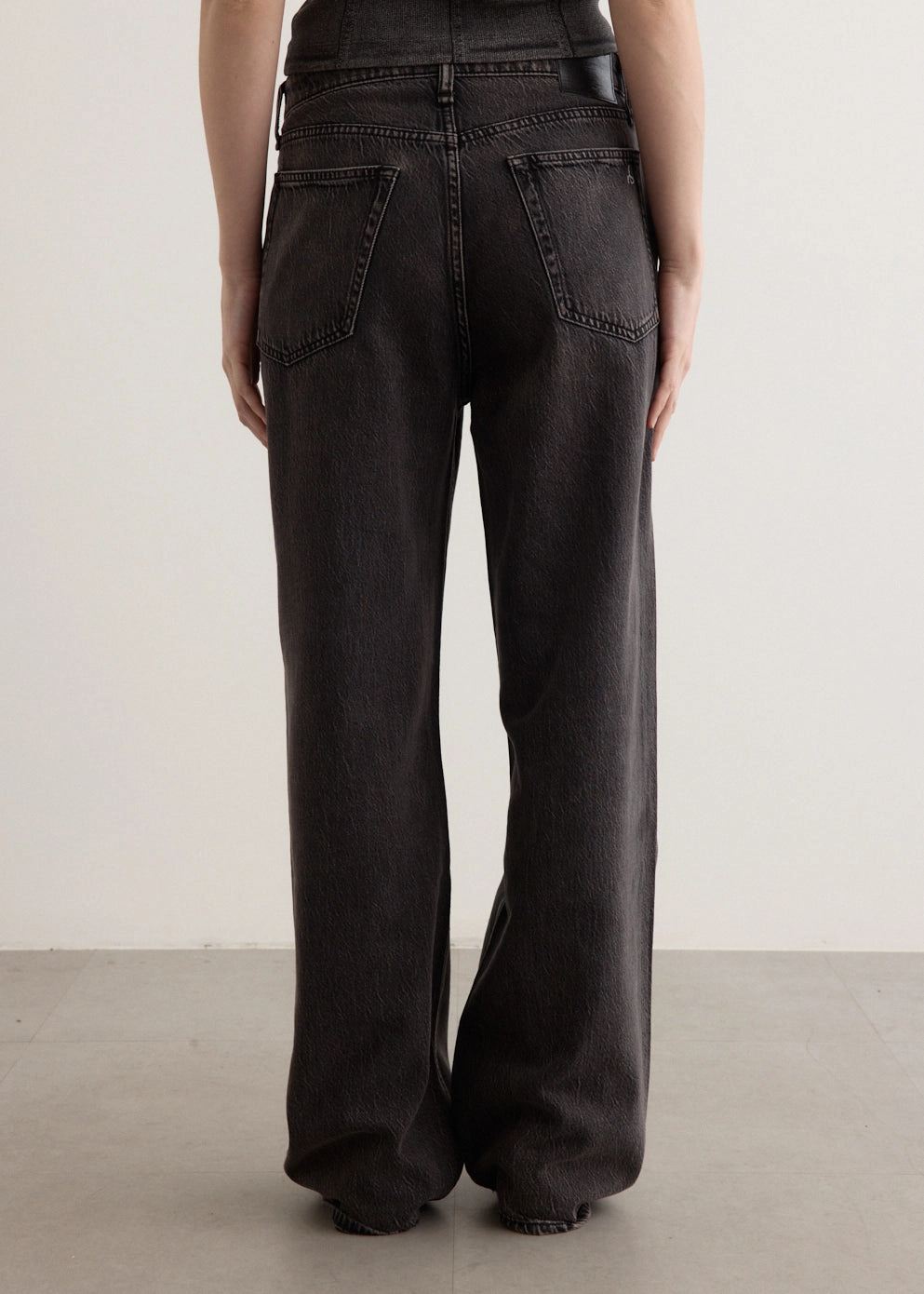 Artist Vibe Work Meeting Casual Featherweight Logan Jeans