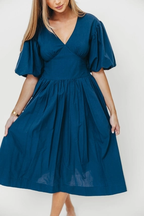 Elegance Glow Gayle Midi Dress in Dark Navy