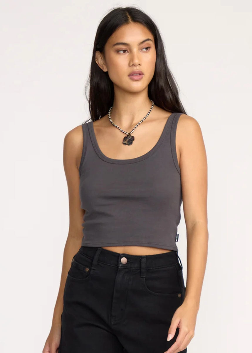 Versatile Layering Cut Contrast Topstitching Detail Goddess Knit Tank - Black Sands