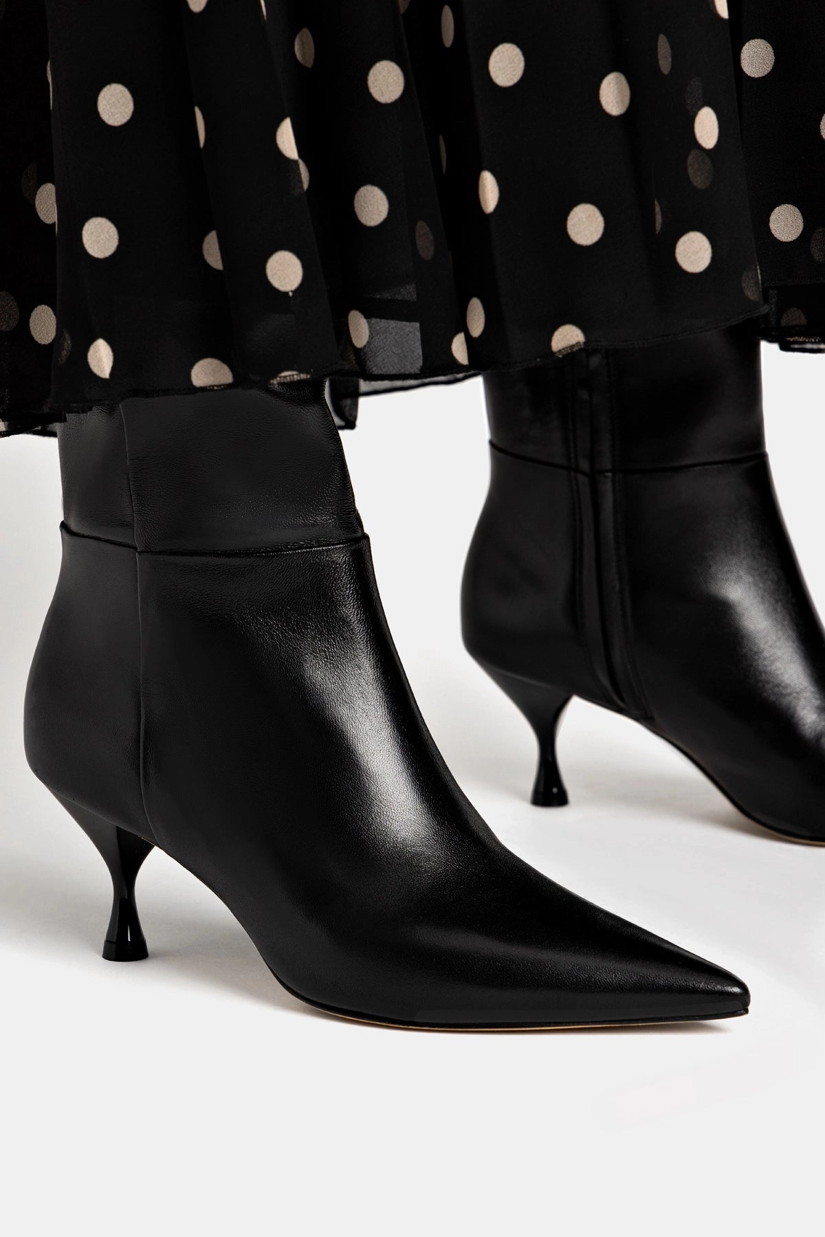 Metallic Buckle Kate Mid Boot In Black Leather