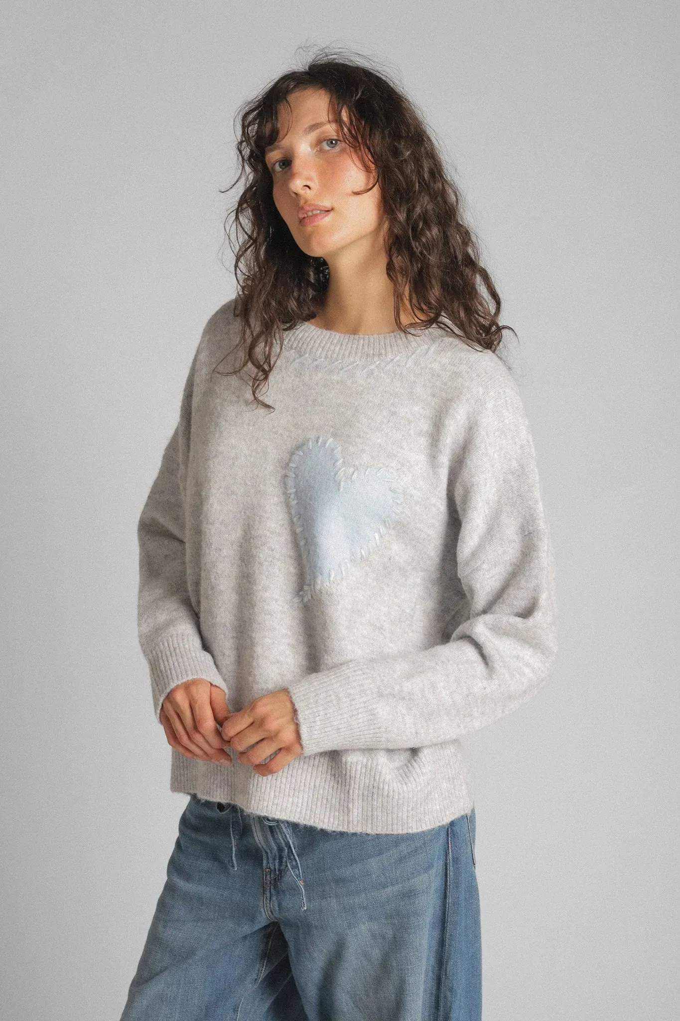 Heart Eco Pullover Fashion-Forward Look