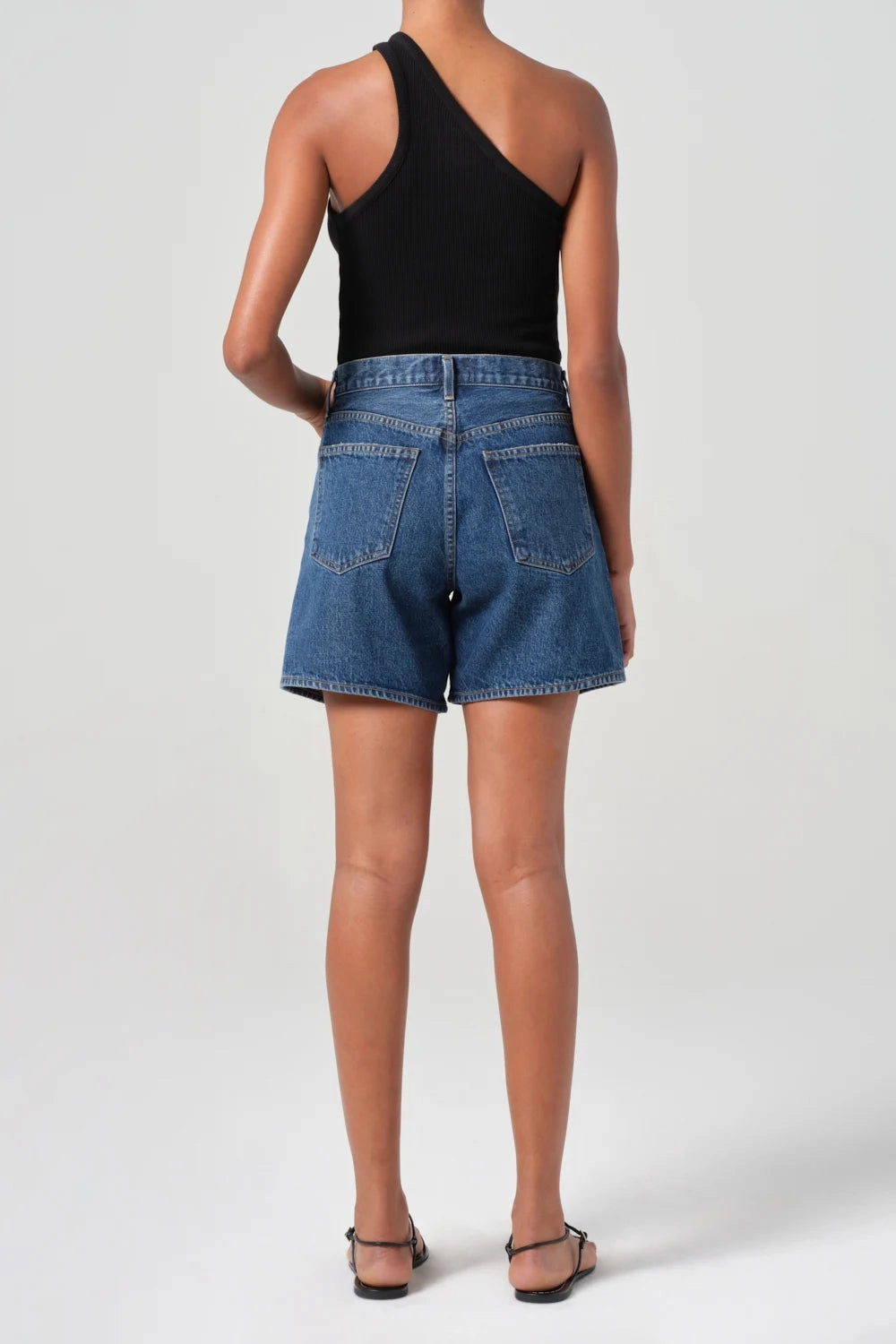 Dame Short Basic Feel Wrinkle resistant fabric