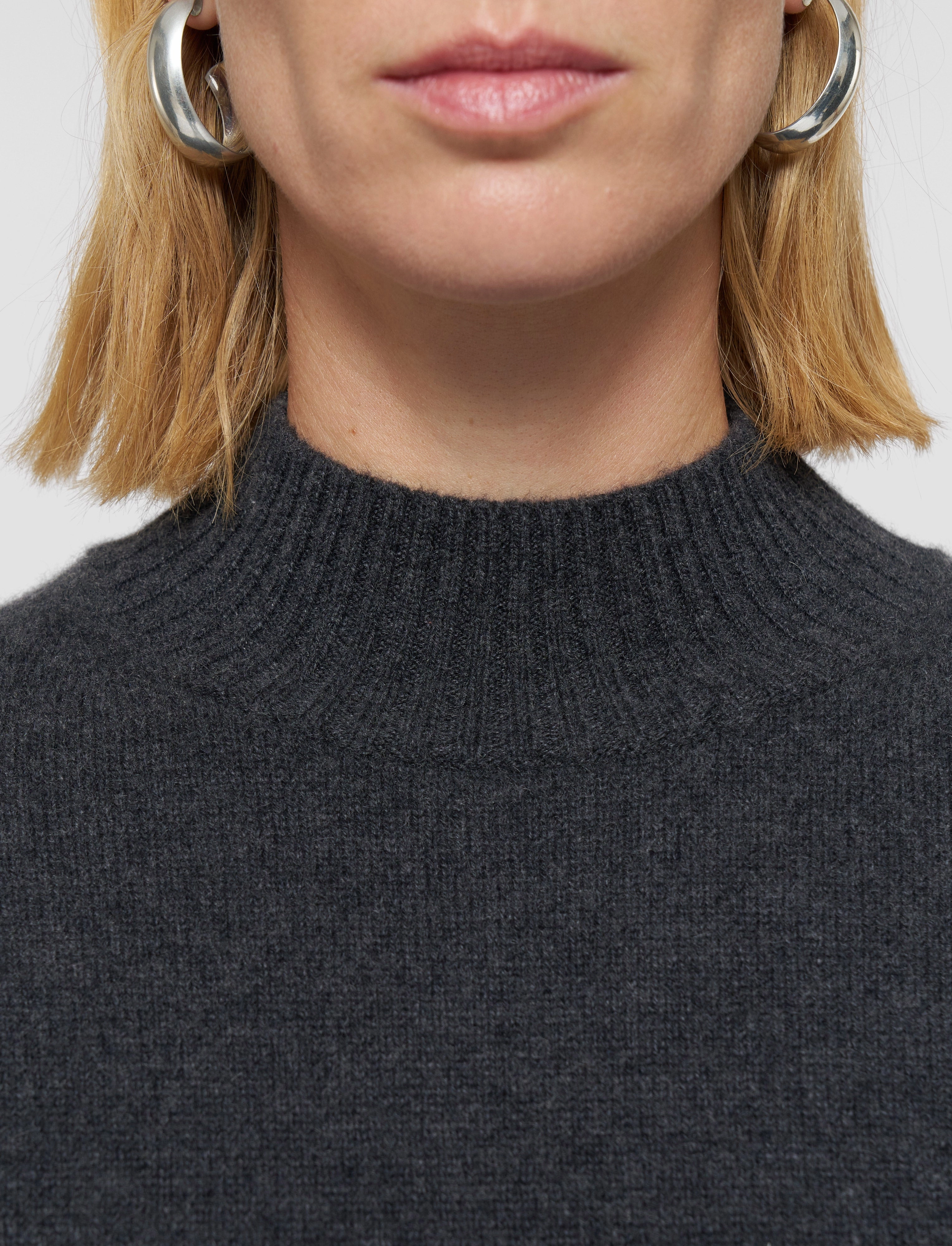 Non Irritating Versatile Trend Luxe Cashmere Top