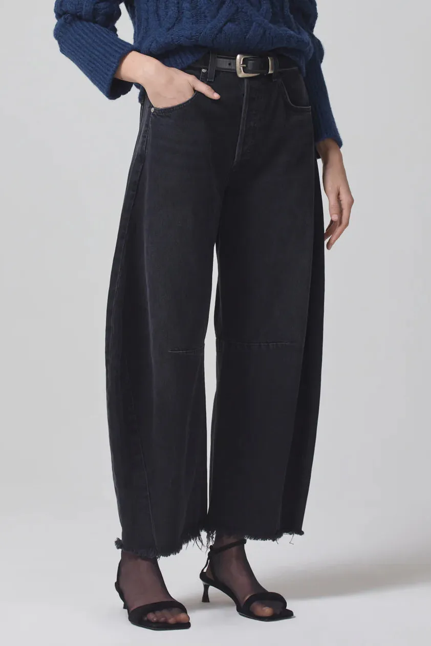 Plain Comfort Trendy Apparel Horseshoe Jean