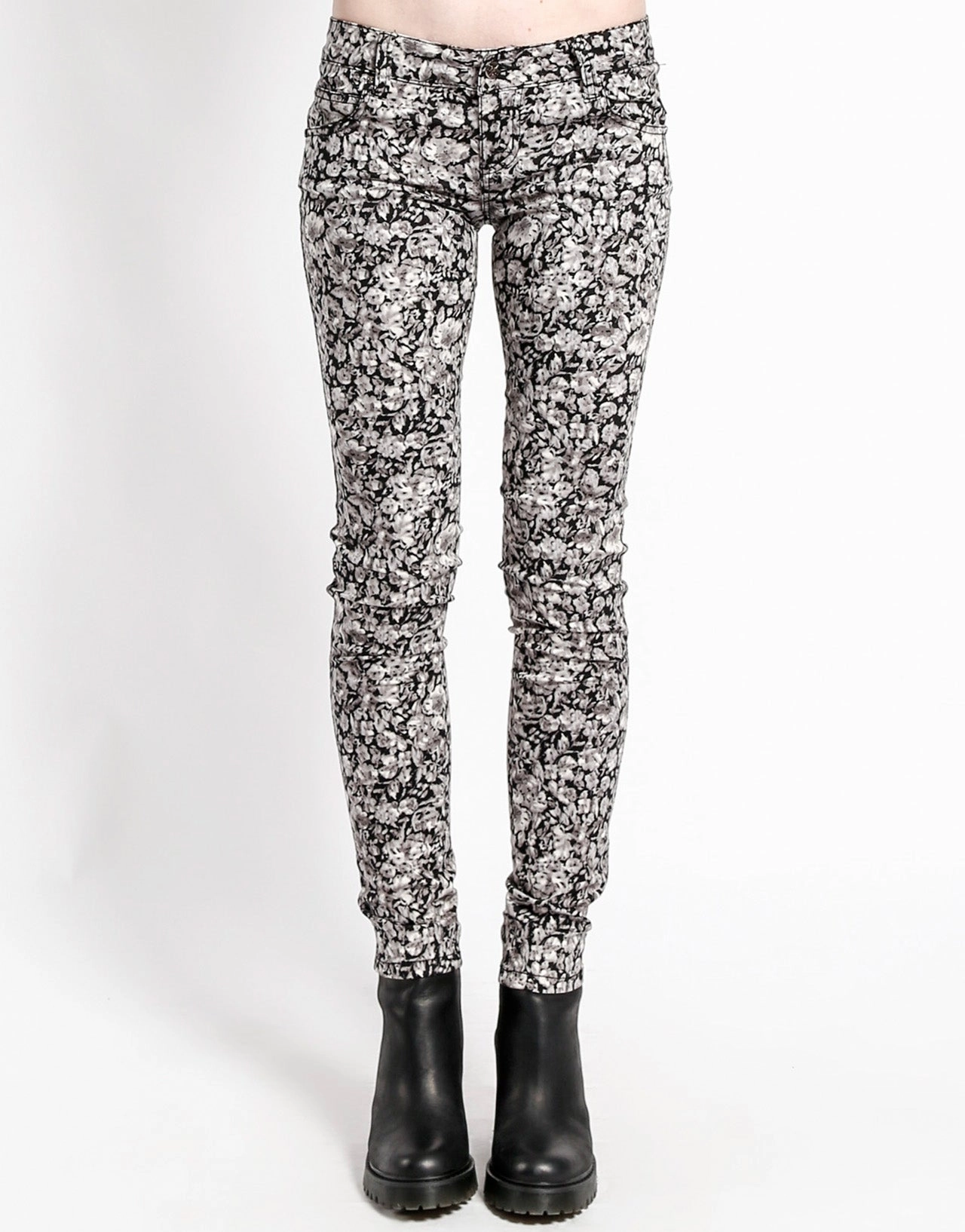 Jungle Jeans Flower Print Classic Wear Morning Stroll