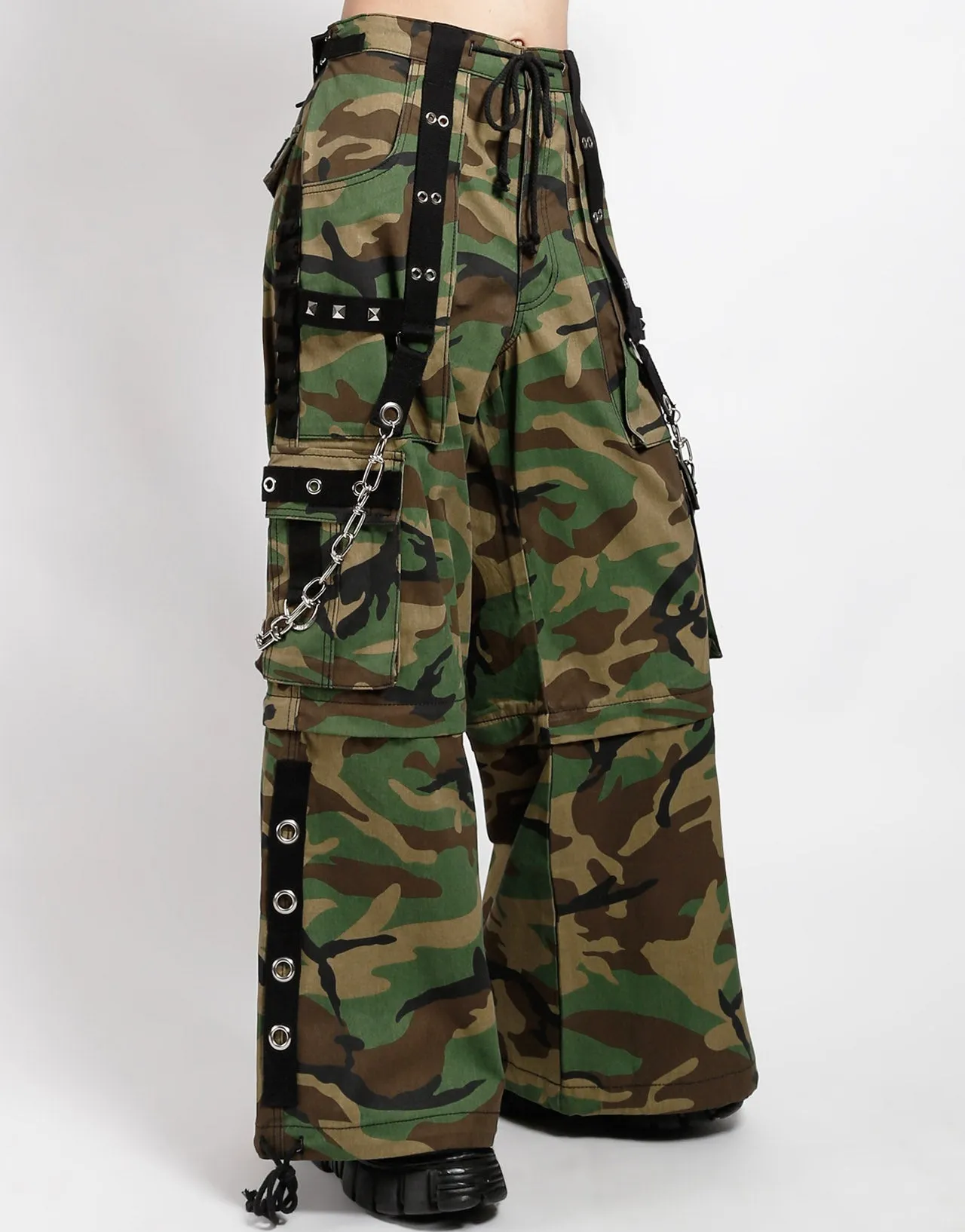 Laser Cut Perforations Multi Pocket System JUNGLELAND PANT CAMO