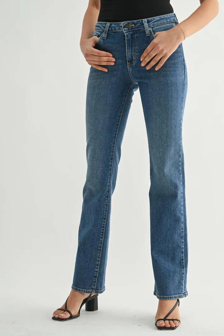 Just Black Vintage Low Rise Bootcut Jeans Fashion Lover Classic Wear Modern Minimalist Button Fly Option