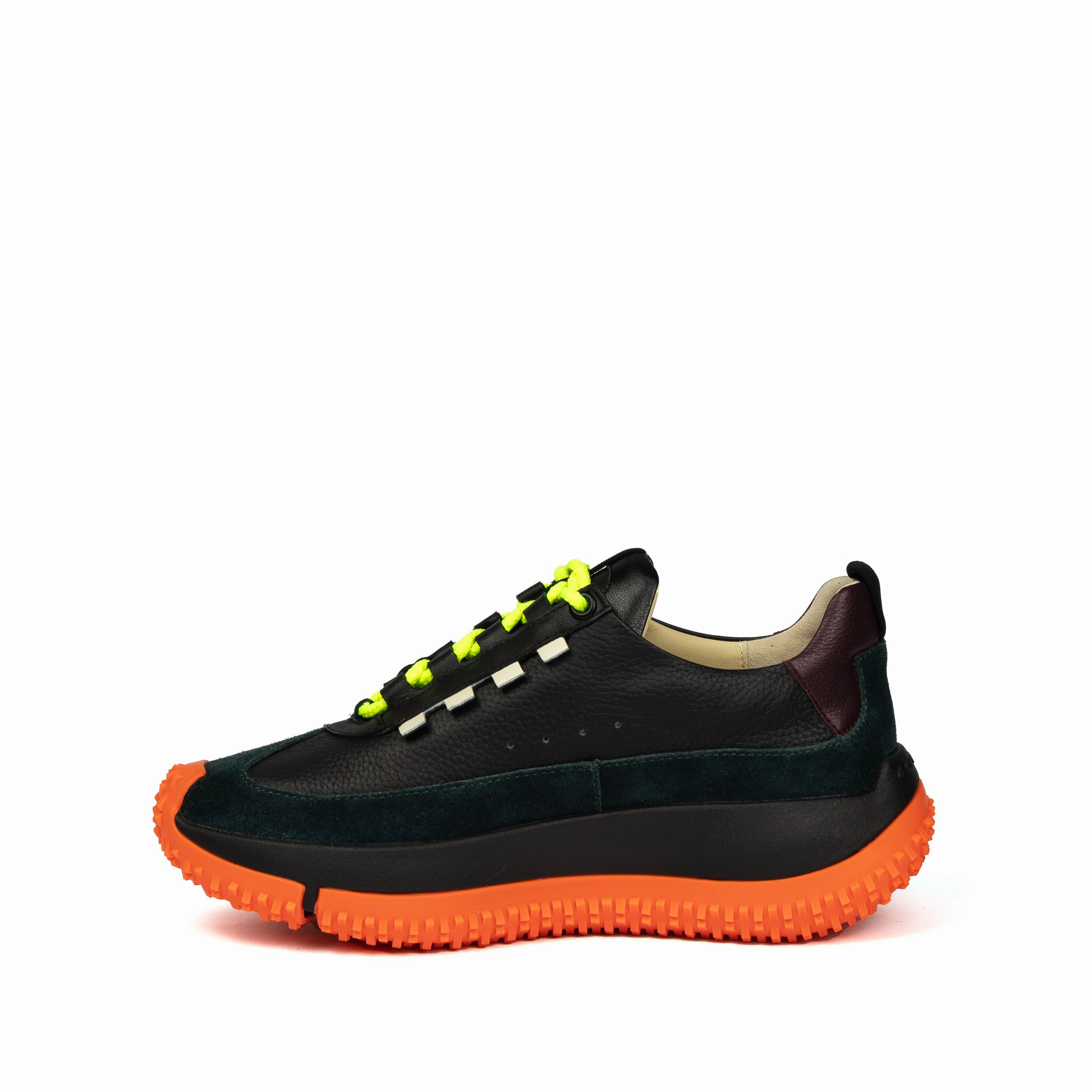 KAPOK PINTO ONYX Mountain Tough Form Moisture Management System Wrinkle Resistant