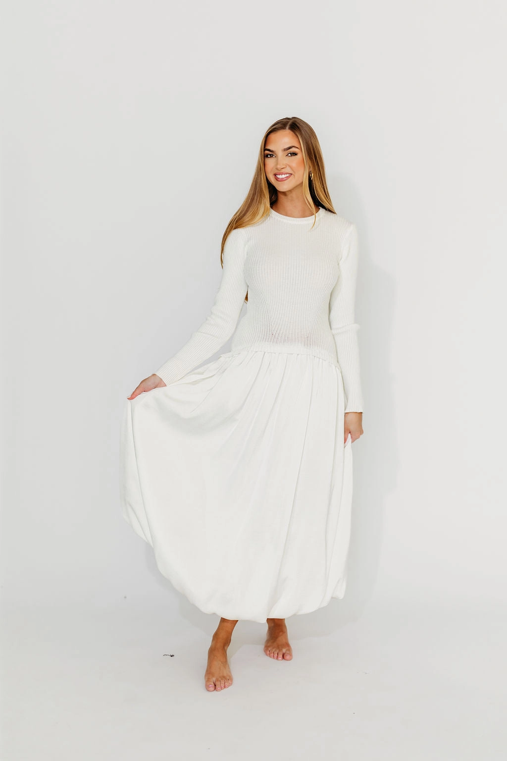 Match Quick Kerriann Sweater Poplin Mix Maxi Dress in Off-White *Final-Sale*