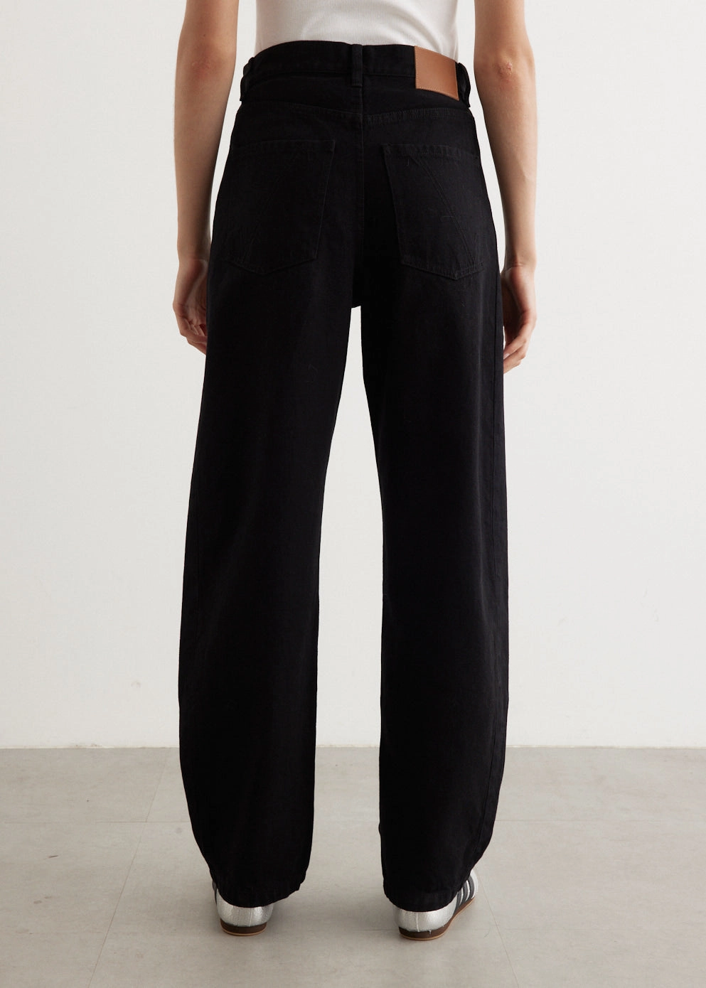 All Around Kite Barrel Leg Jeans