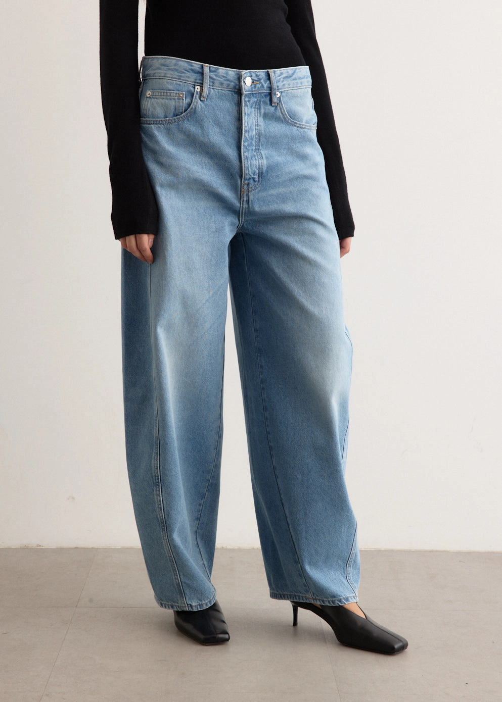 Fashion Essential Mid Rise Balloon Jeans
