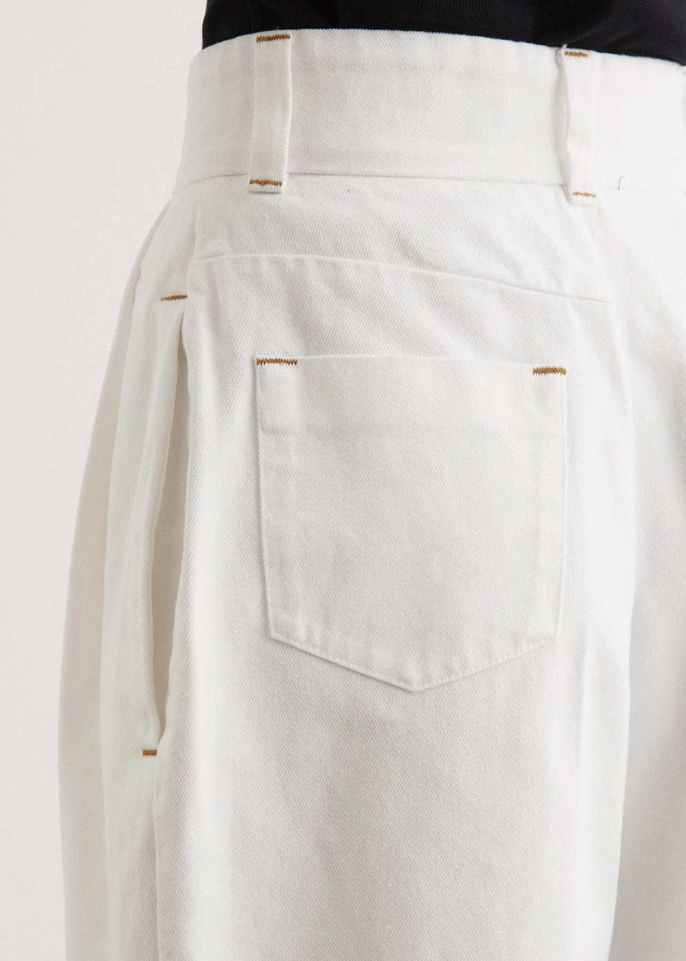 No Gap Waist Engineering Stylish Vibrant Le De-Nimes Curzio Jeans