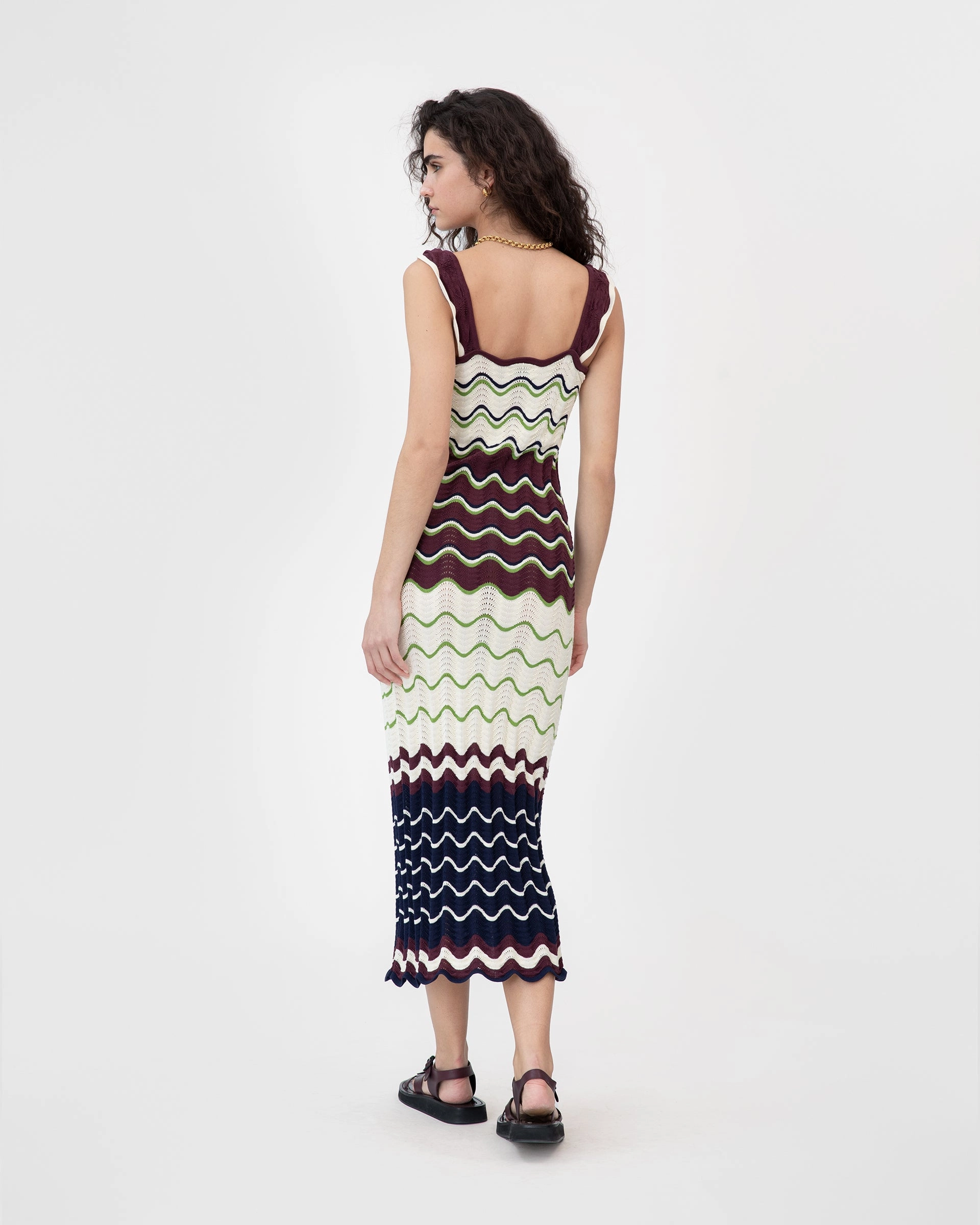 Leigh Dress Modern Style