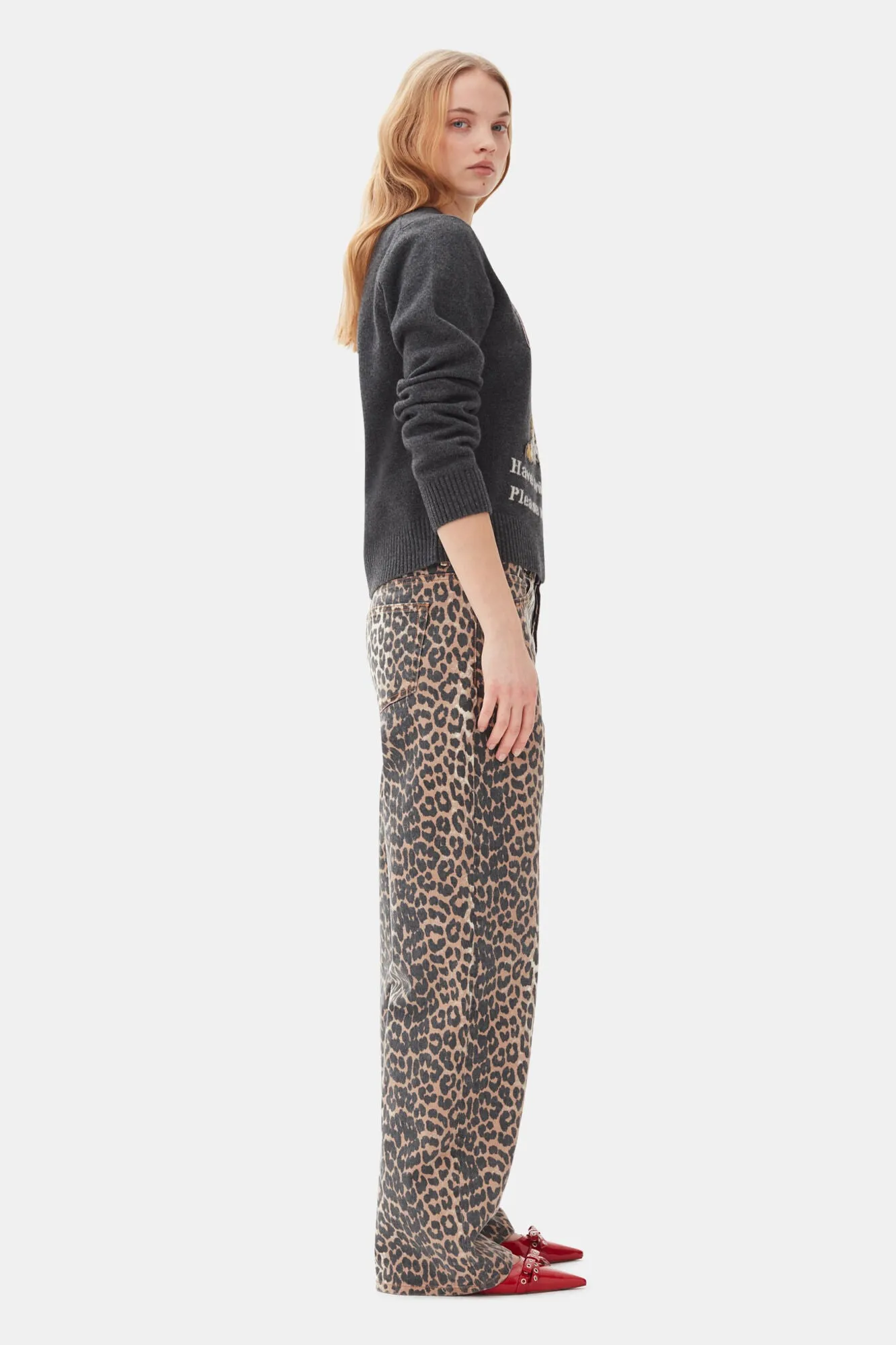 TemperatureRegulation Leopard Printed Izey Jeans