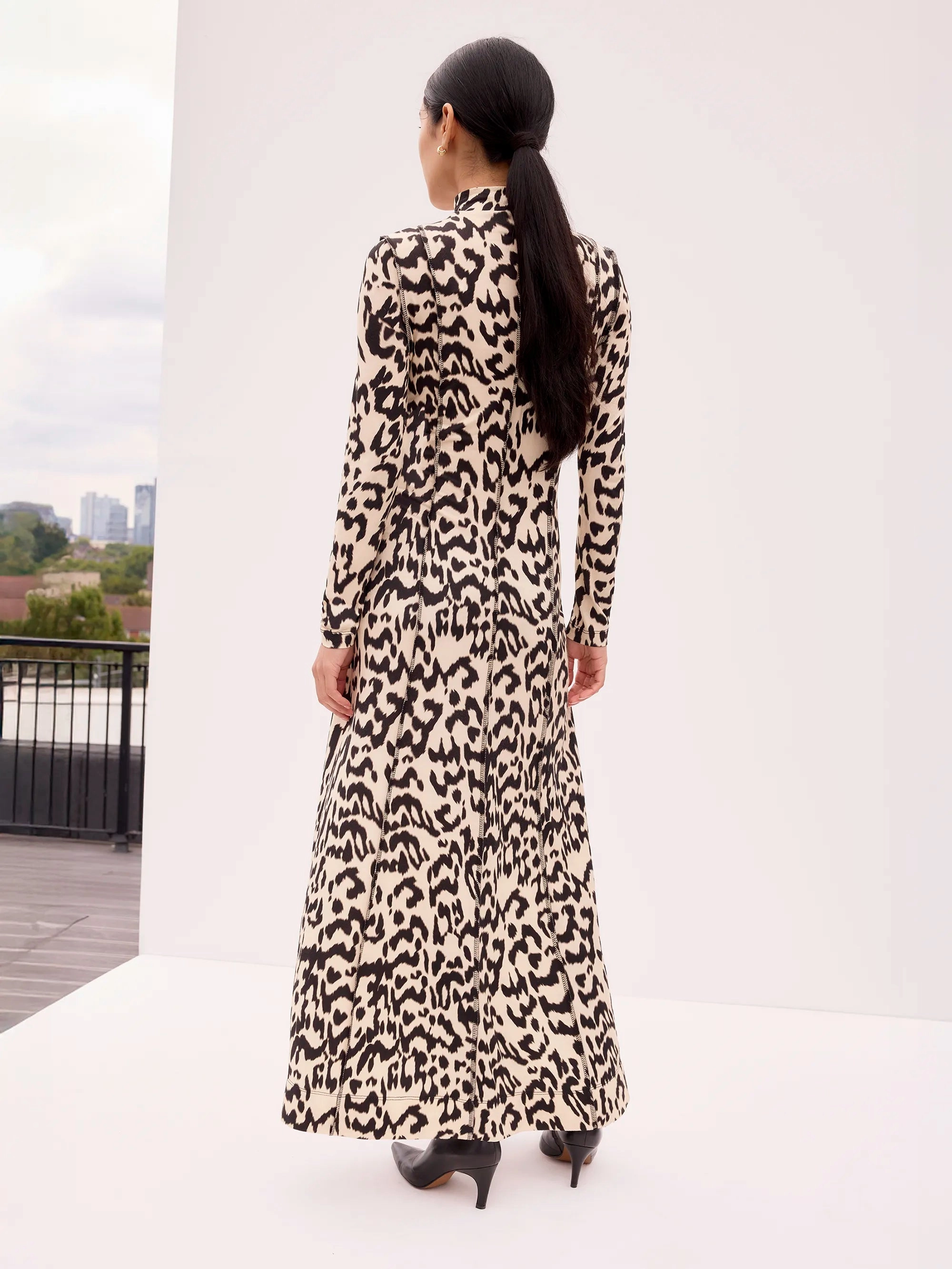 Leopard-Print Jersey Turtleneck Maxi Dress All-Purpose Comfort Smooth Shape