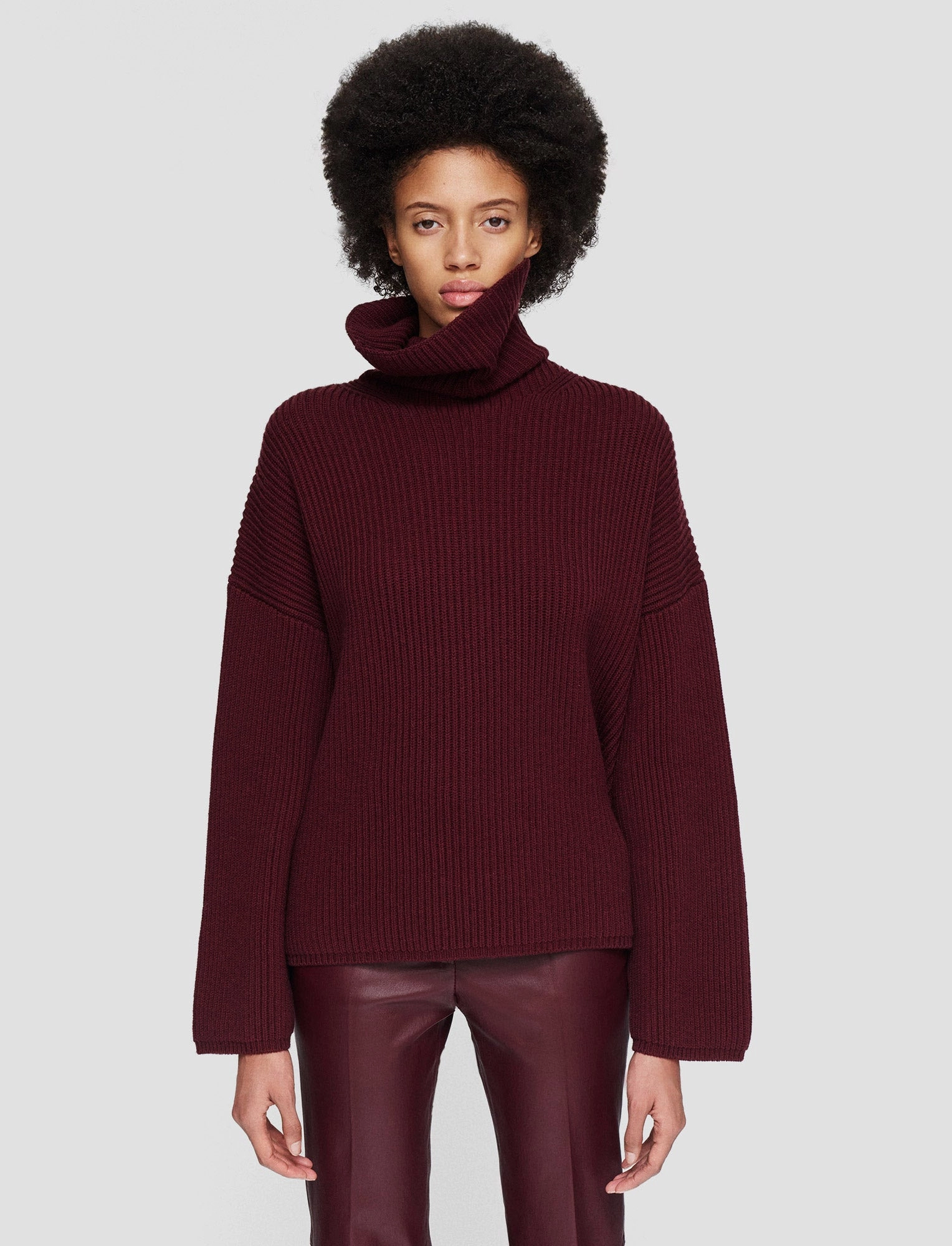 early morning Light Cardigan Stitch High Neck Jumper