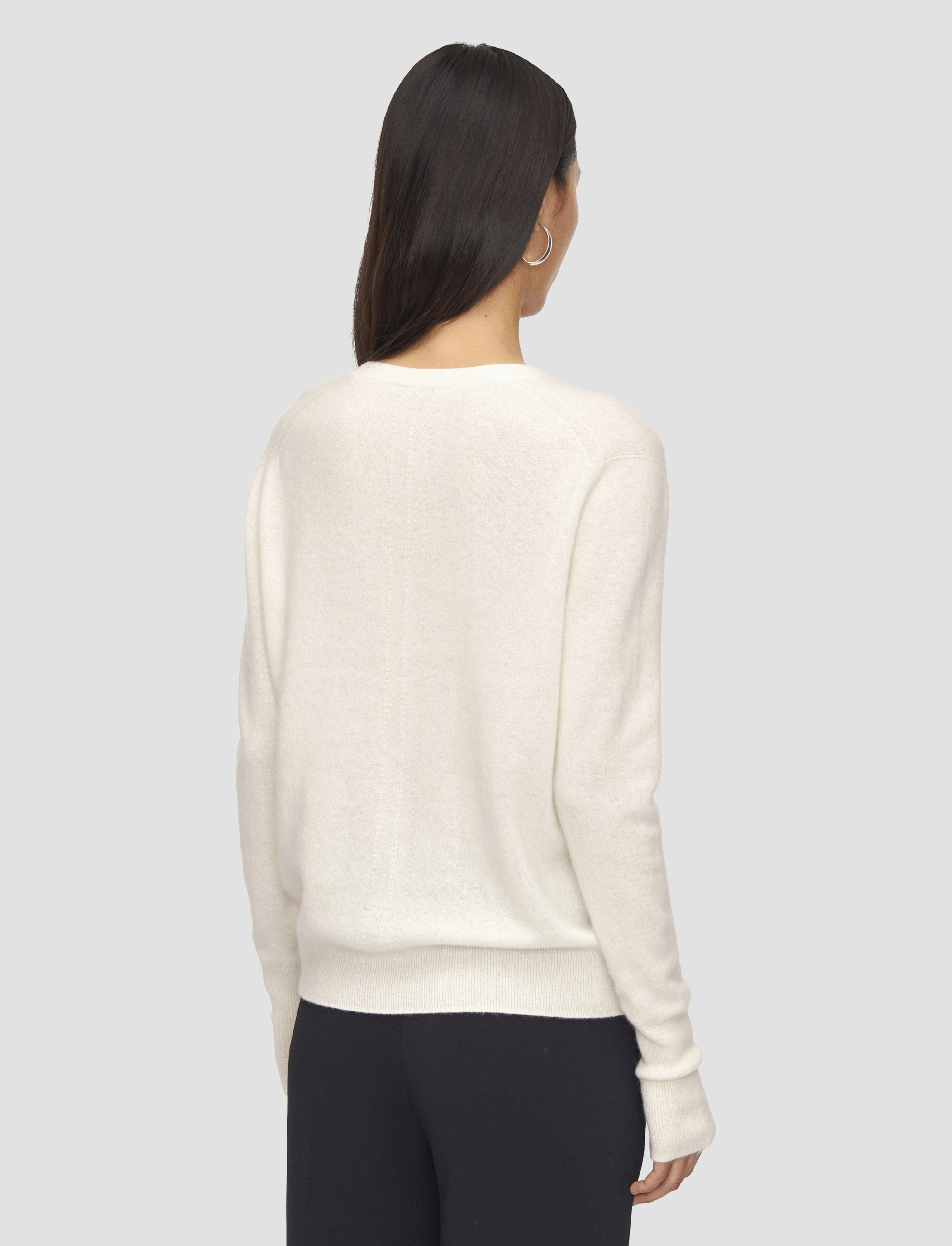 Stretch Knit Backing Lightweight Material Light Pure Cashmere V Neck Jumper