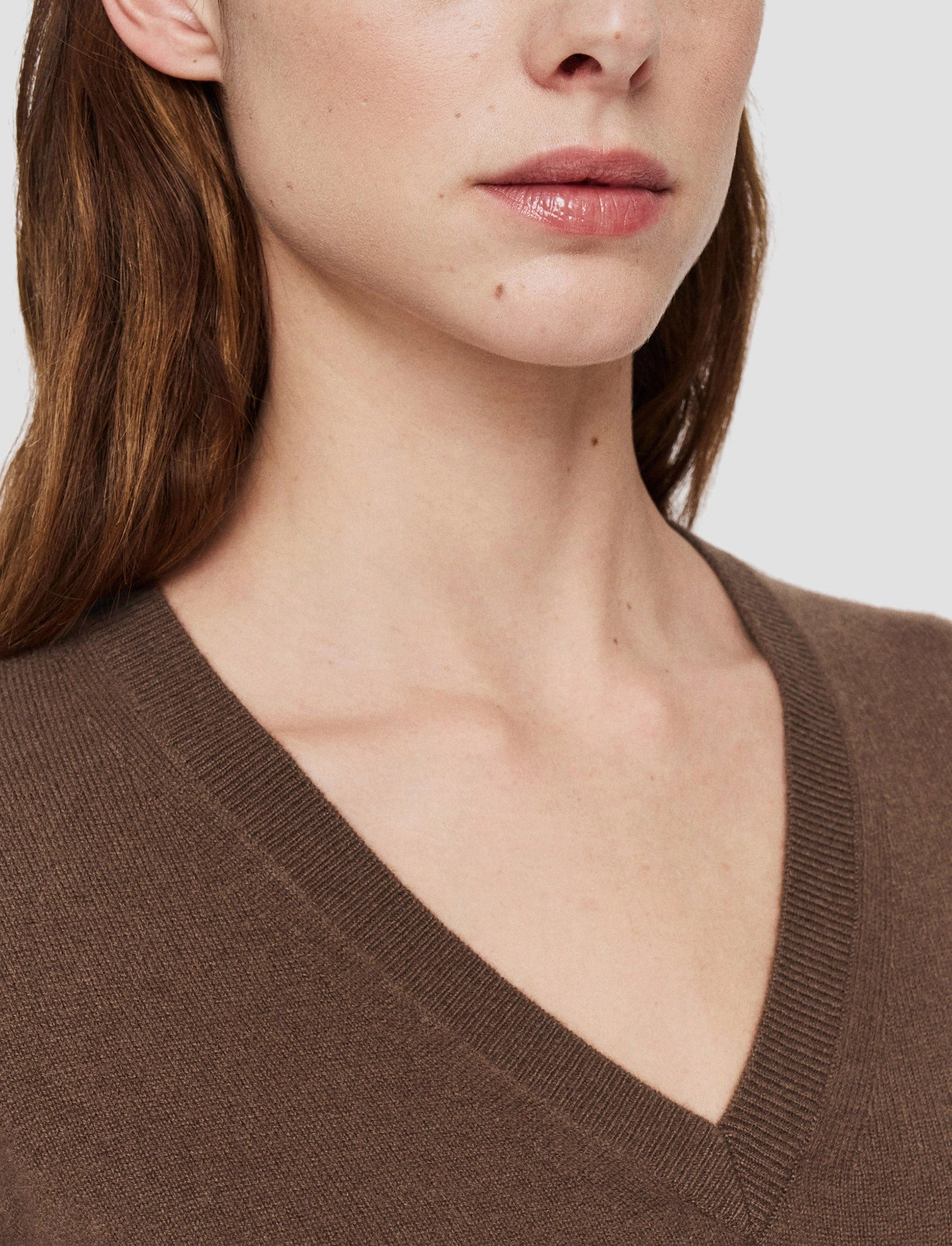 Light Pure Cashmere V Neck Jumper Layer Trend