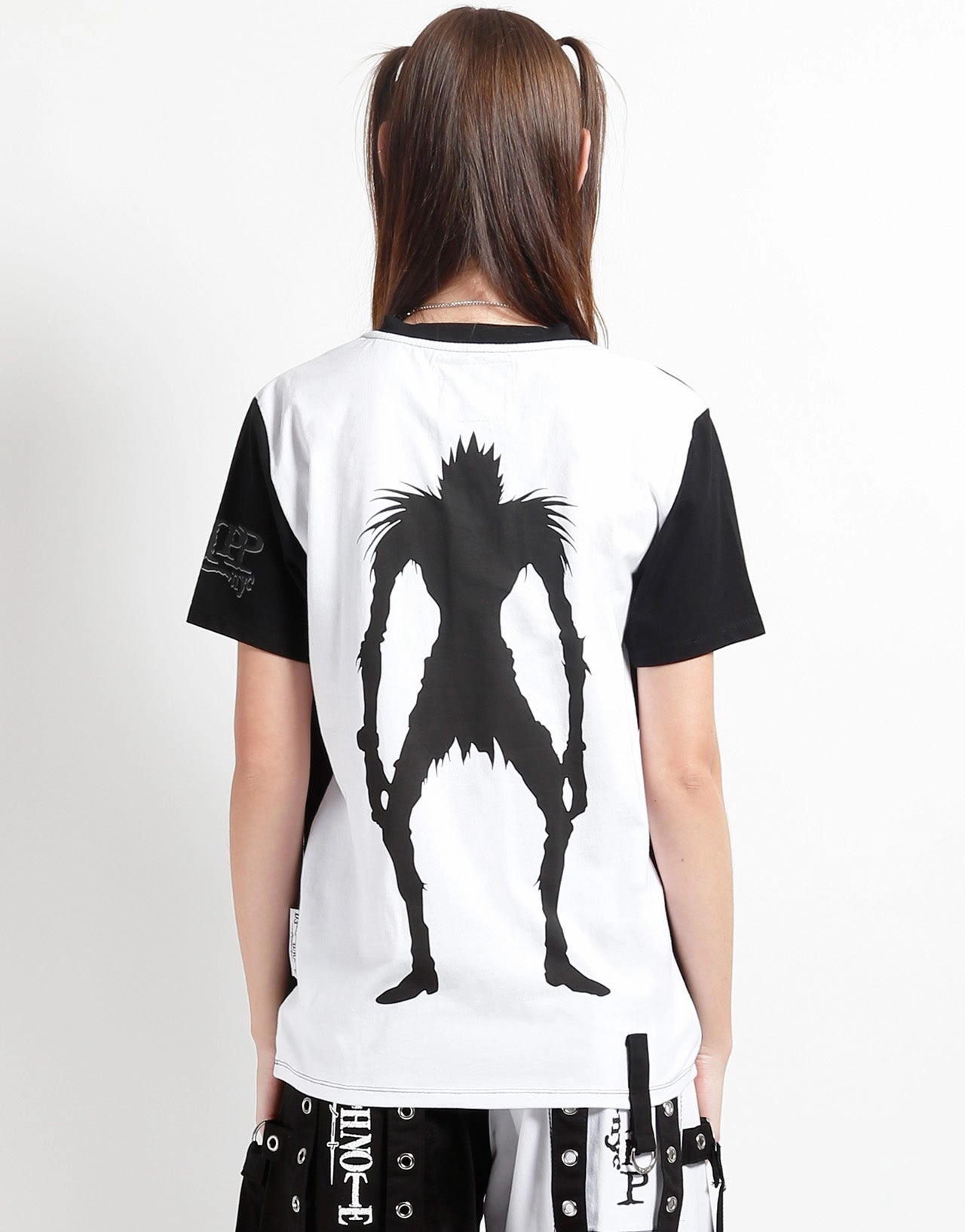Slim Fit Design TRIPP NYC X DEATH NOTE - RYUK SPLIT TEE