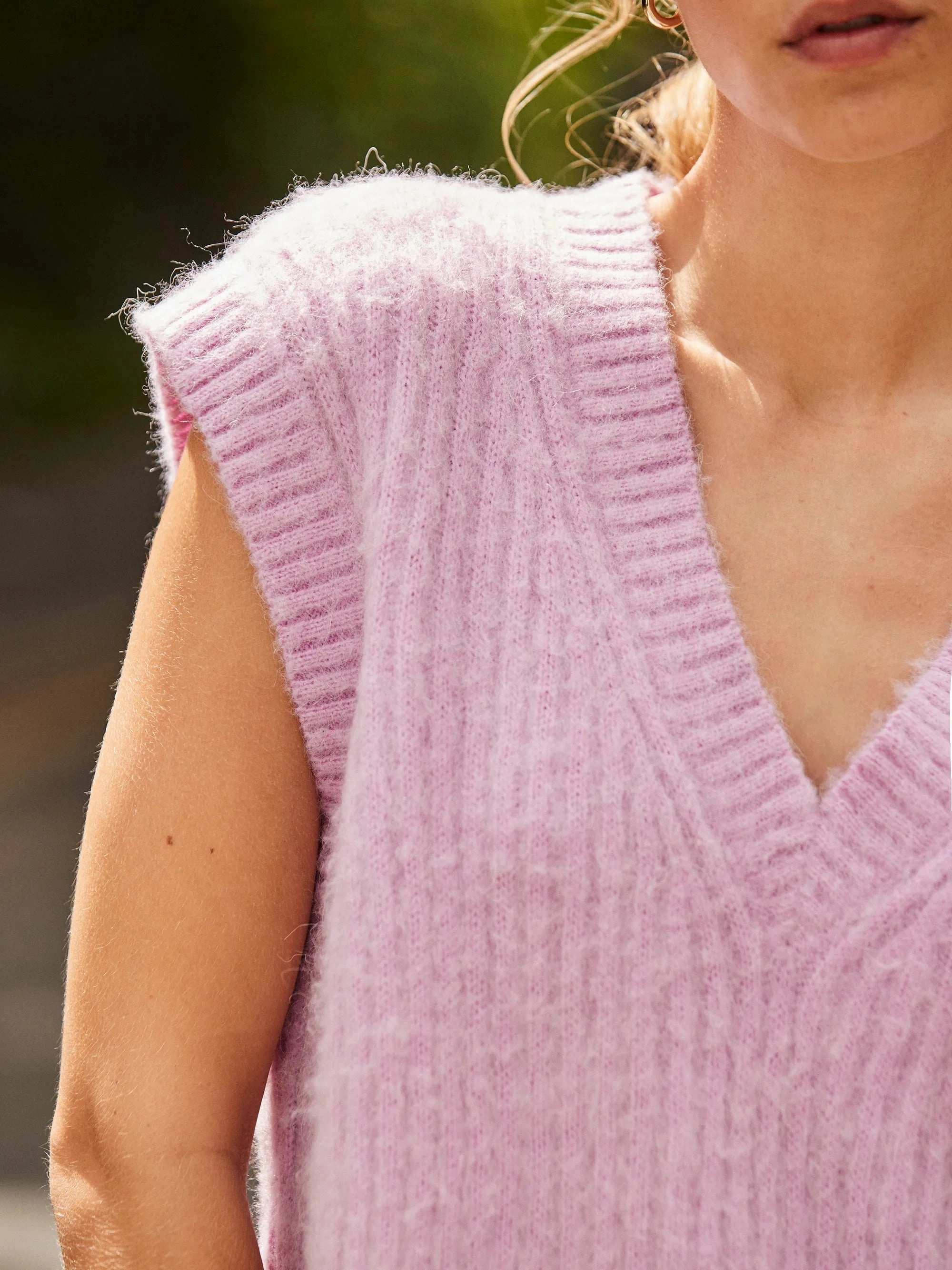 Cold Weather Drop Shoulder Silhouette Lilac V-Neck Knit Vest with Wool and Alpaca