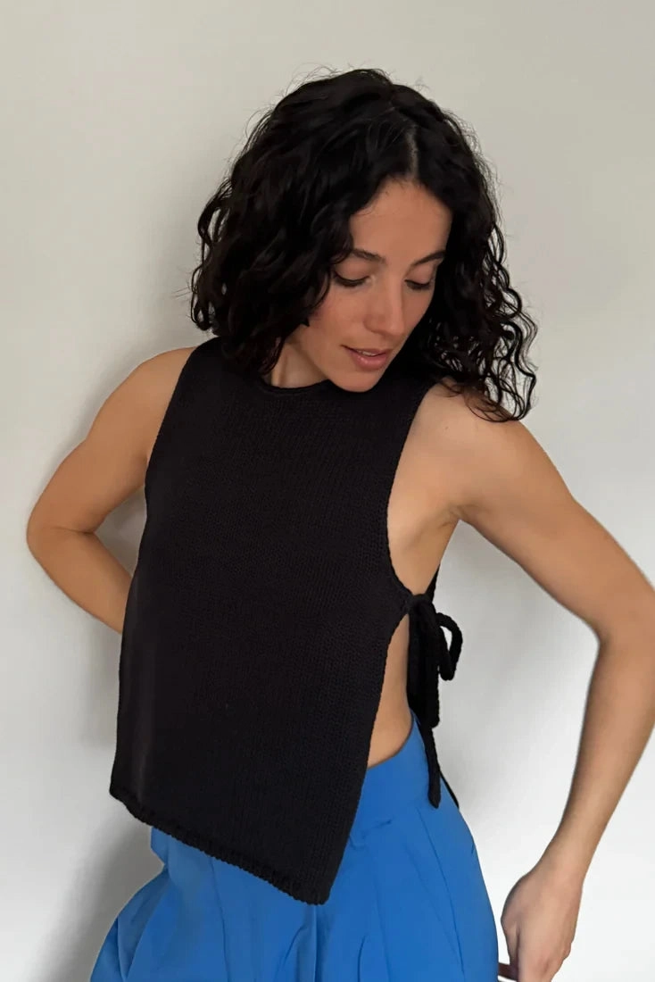 LayeredStyling Tie Top