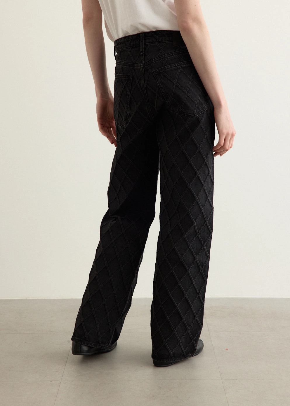 Chill Mode Logan Mid-Rise Wide Leg Jeans