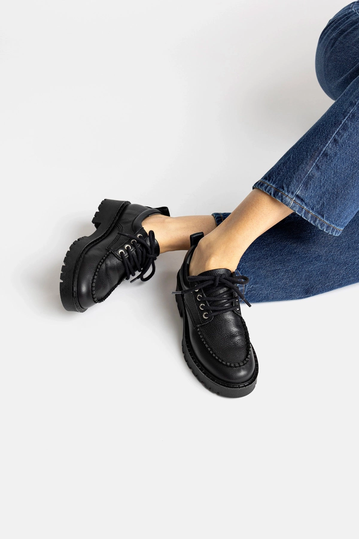 Bright Step London Lace Up Loafer In Black Leather