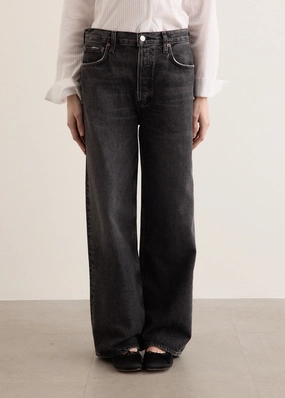 Low Slung Baggy Jeans Common look Rainy Day Brunch Outfit