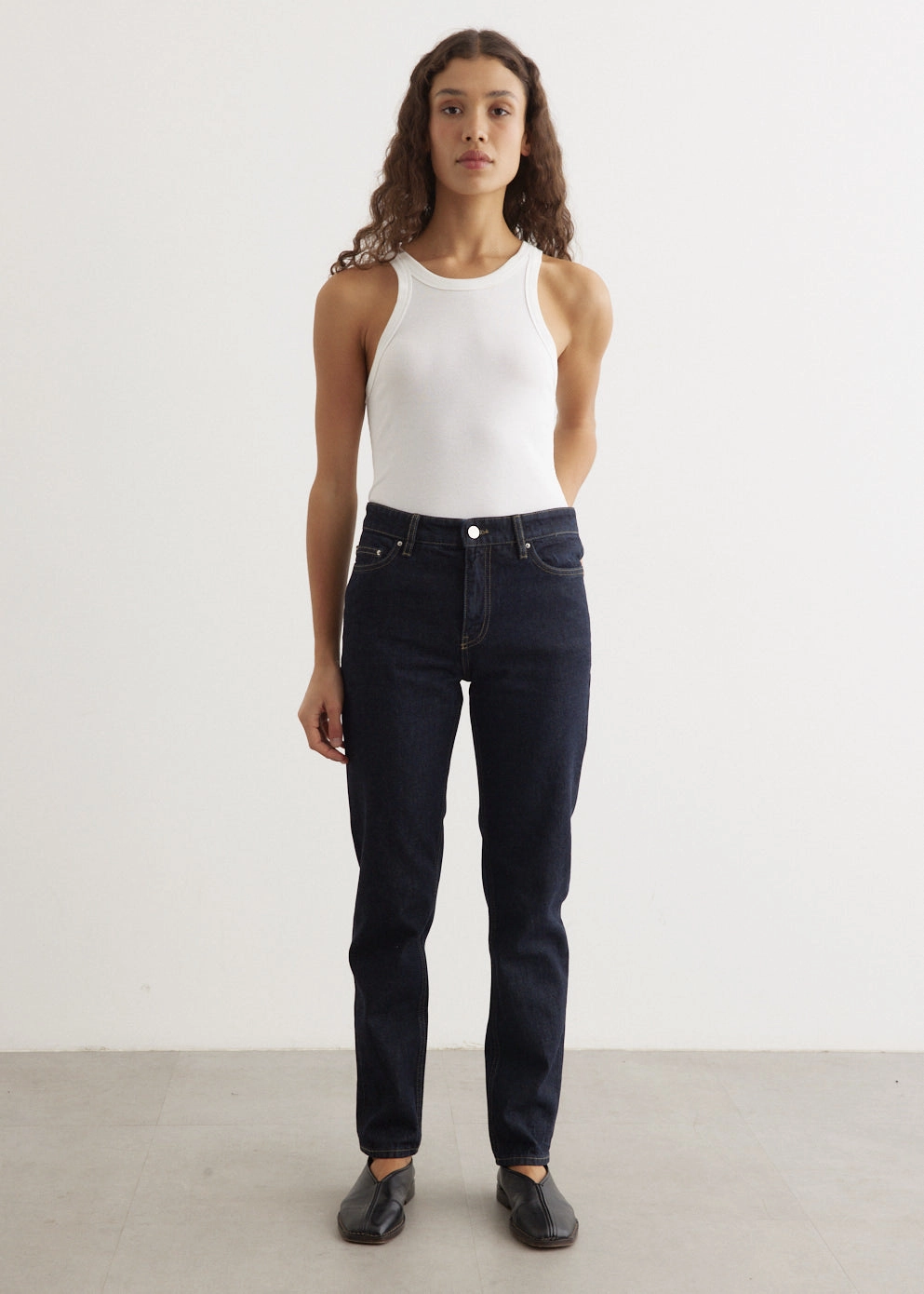 Casual Student Outfit Low Taper Denim Jeans 32"