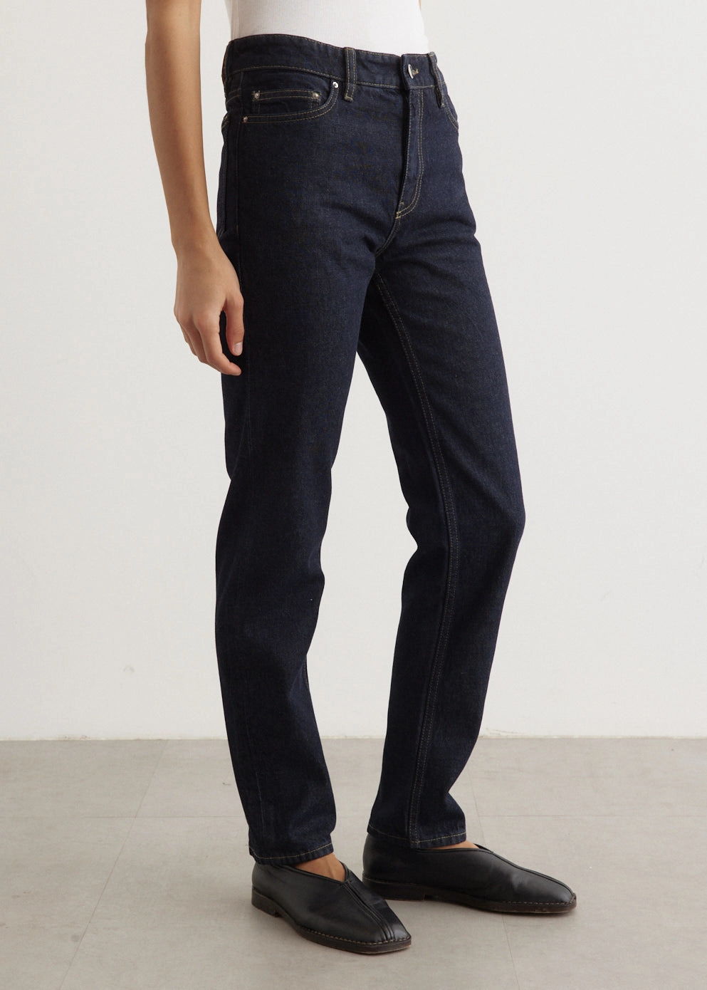 Athlete Fit High Quality Low Taper Denim Jeans 32"