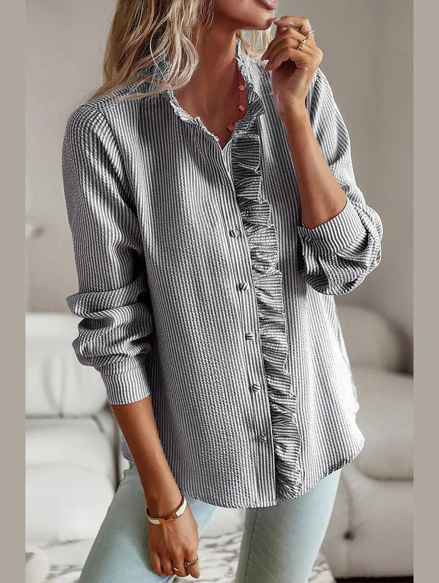 BUTTON UP LACE STRIPE SHIRT Breathable back panel