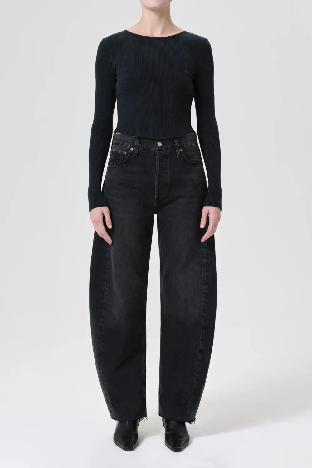 snag resistant Luna High Rise Pieced Taper