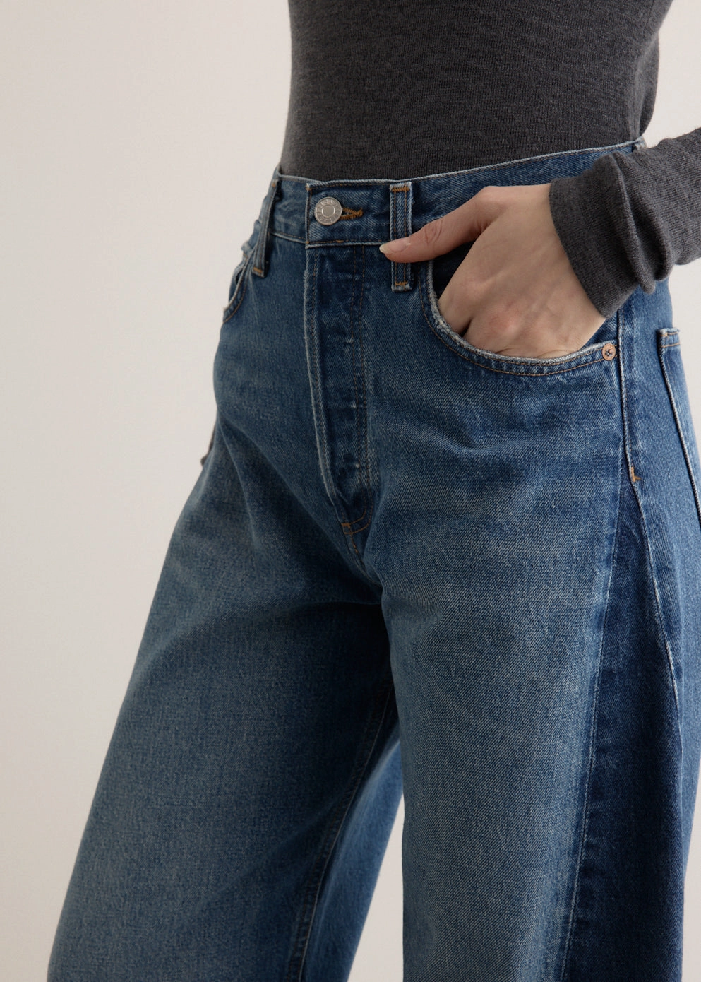 Raw Hem Design Luna Pieced Jeans