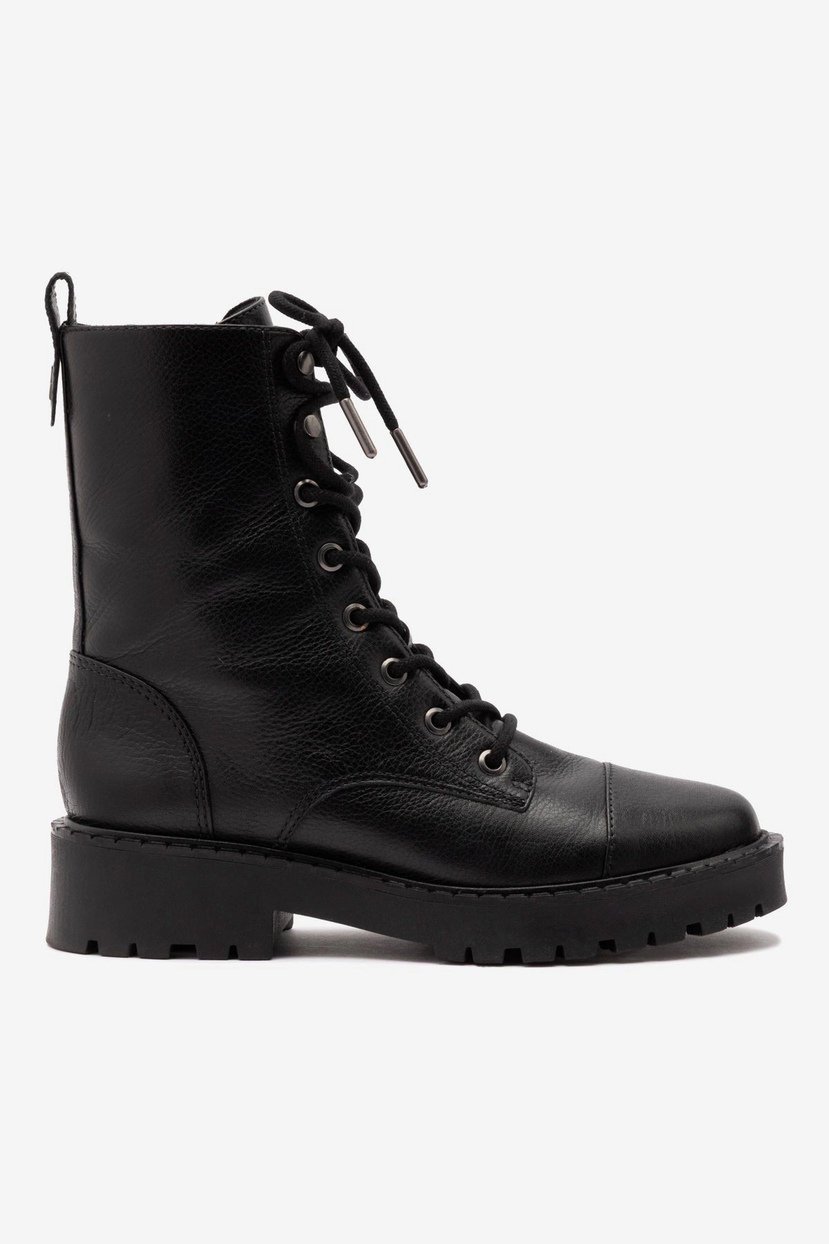 Smooth Design Mountain Trail Trinity Boot In Black Leather