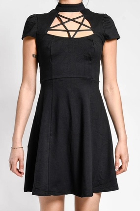 Sharp Fit Ribbed-Texture Pentagram Dress