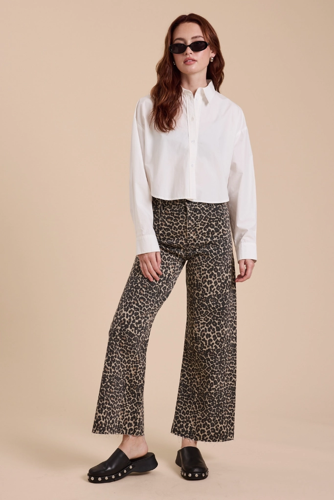 Reagan Leopard Ankle Jean Modern Comfort Breathable Travel Outfit Brunch Outfit