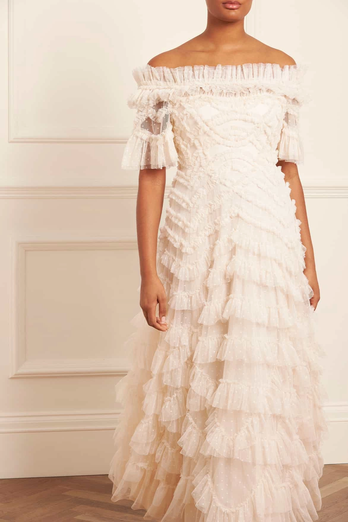 Lana Off-Shoulder Gown Sunny Lace urban vibe