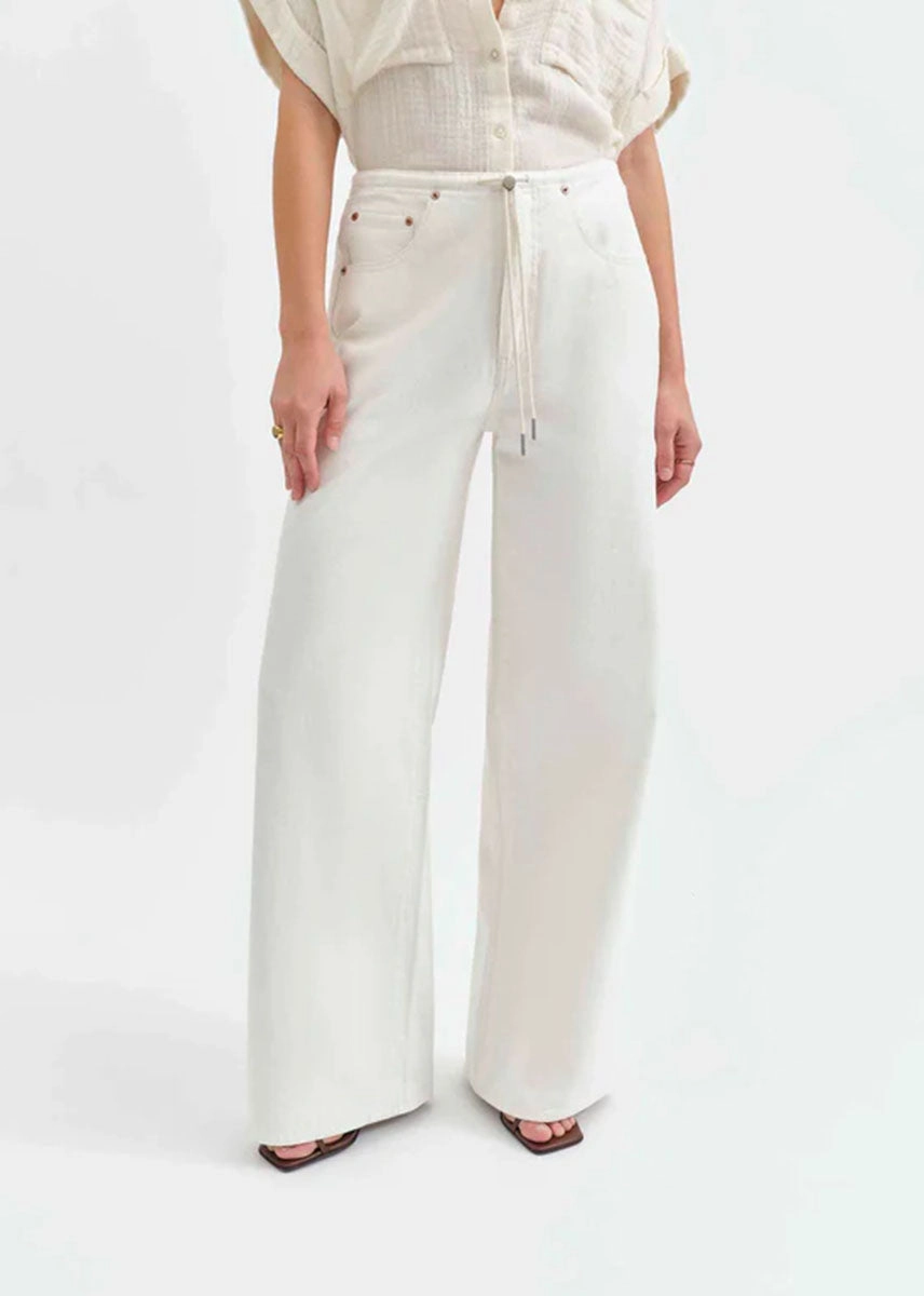 Trendy Vibe Seamless Technology Madison Mid-Rise Wide Leg - Milkshake