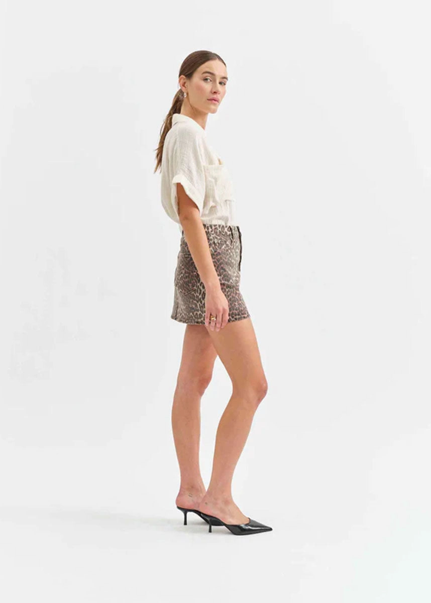 All Day Comfort Fit Lightweight Flex Malibu Mid-Rise Mini Skirt - Cool Cat