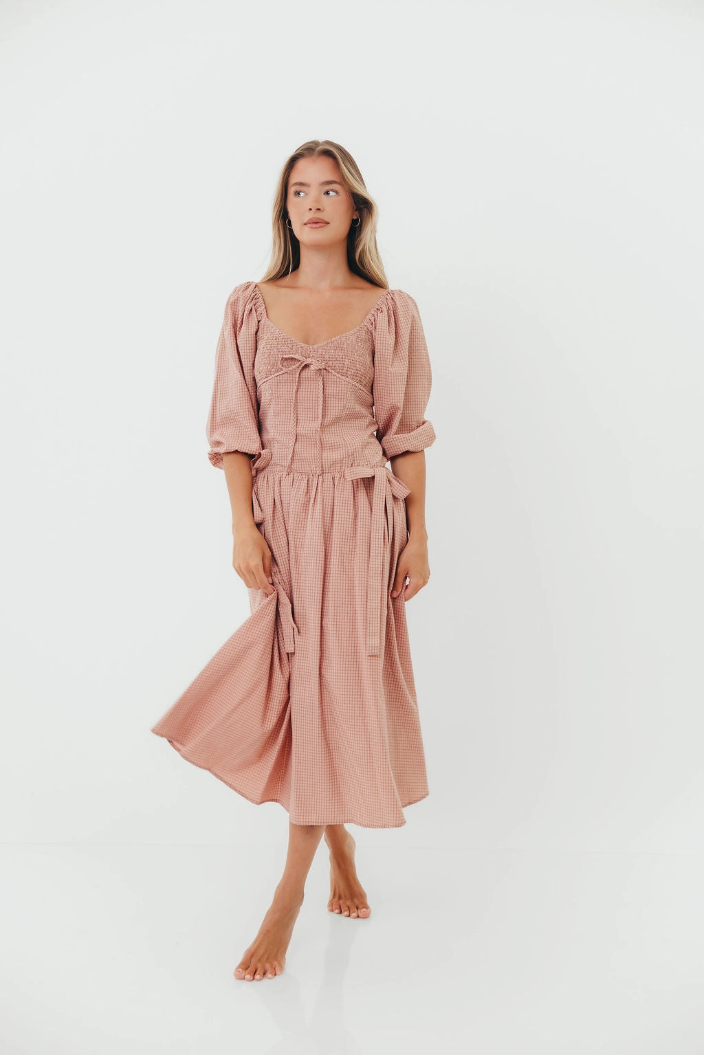 Beauty Feel Brunch Fit Marla Bow Detail Midi Dress in Dust Pink