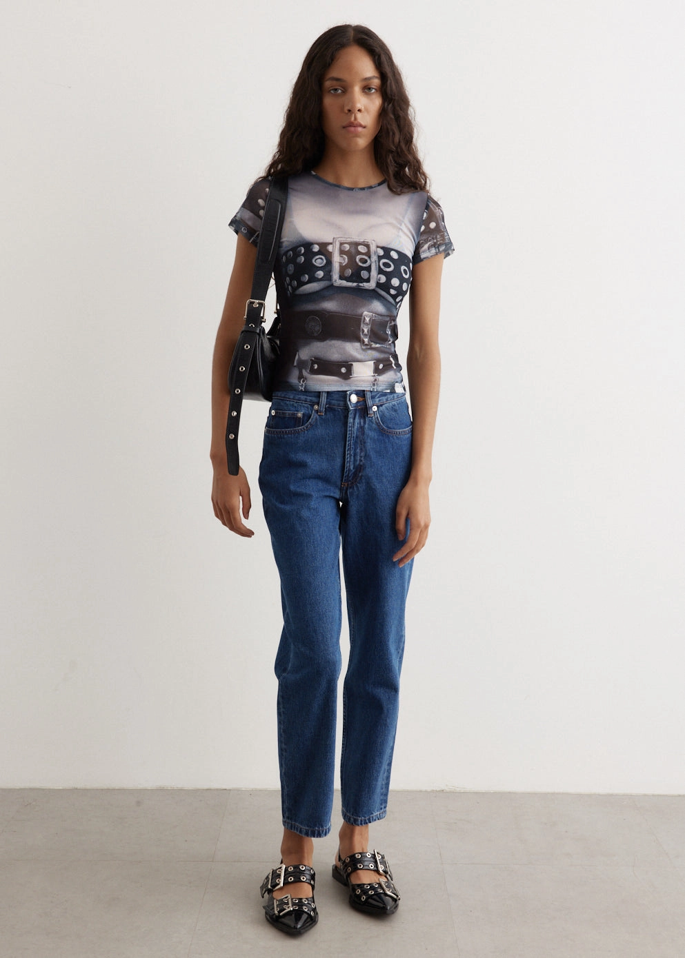 Basic Outfit Universal Look Martin Jeans