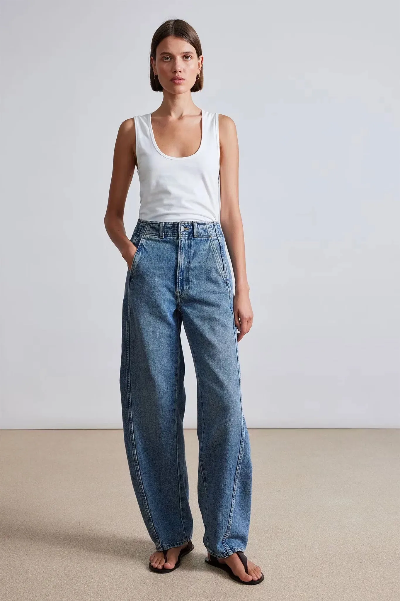 Meridian Jean Flexible Knees On The Move