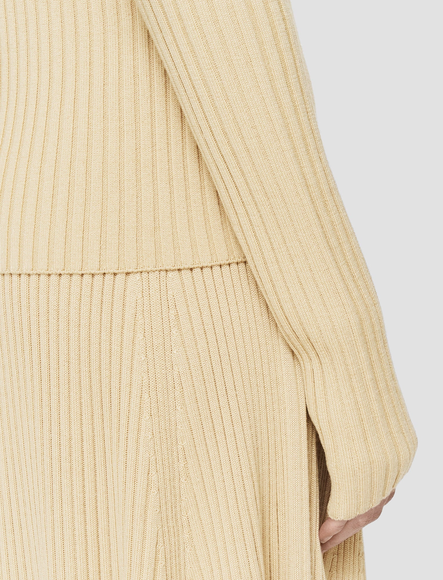 Merino Silk Rib Round Neck Jumper Non Restrictive