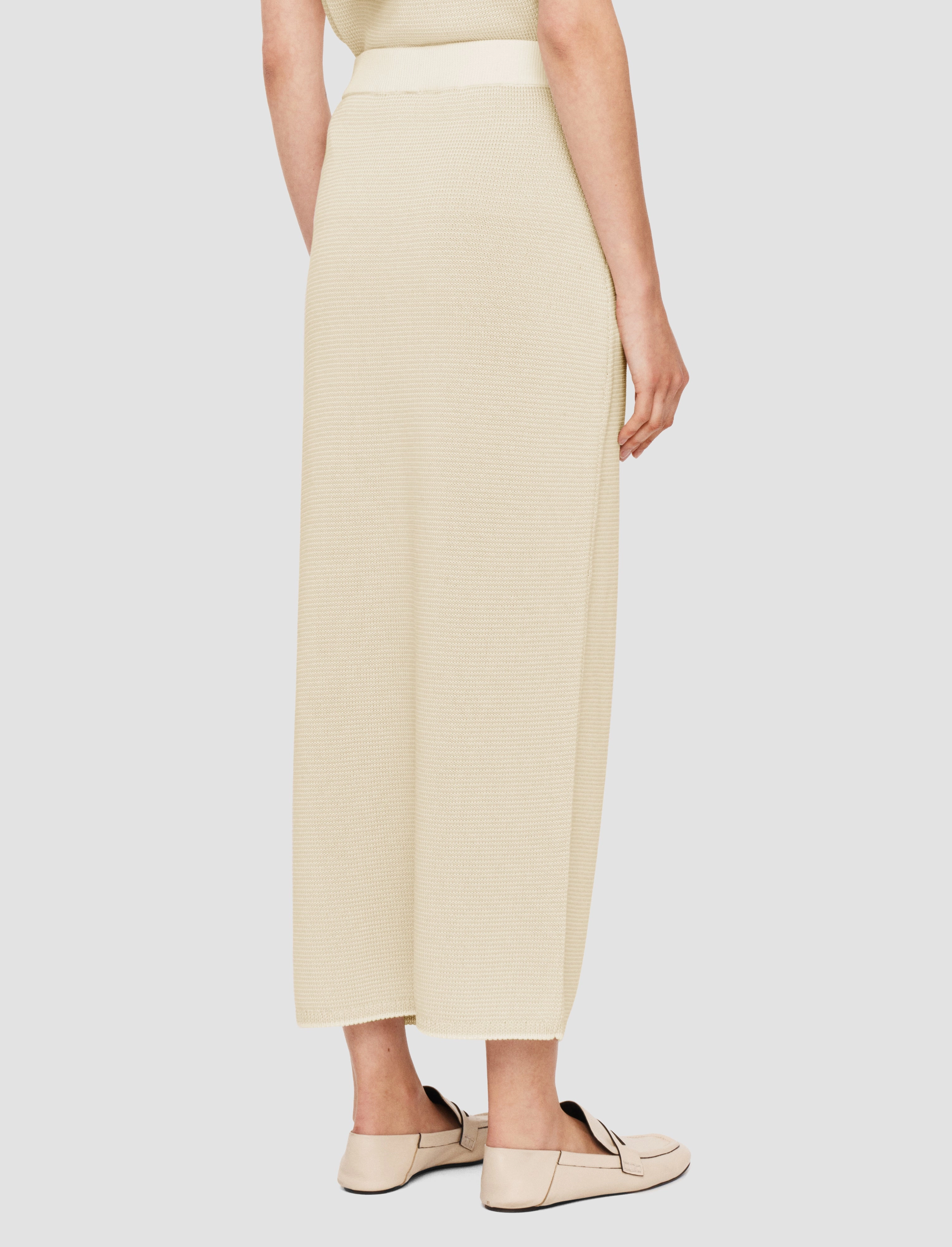 Comfortable Drape Micro Stripe Knit Skirt