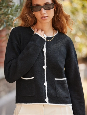 Contrast-Stitch Knit Cardigan with Wool and Alpaca Flatlock Stitching Technique