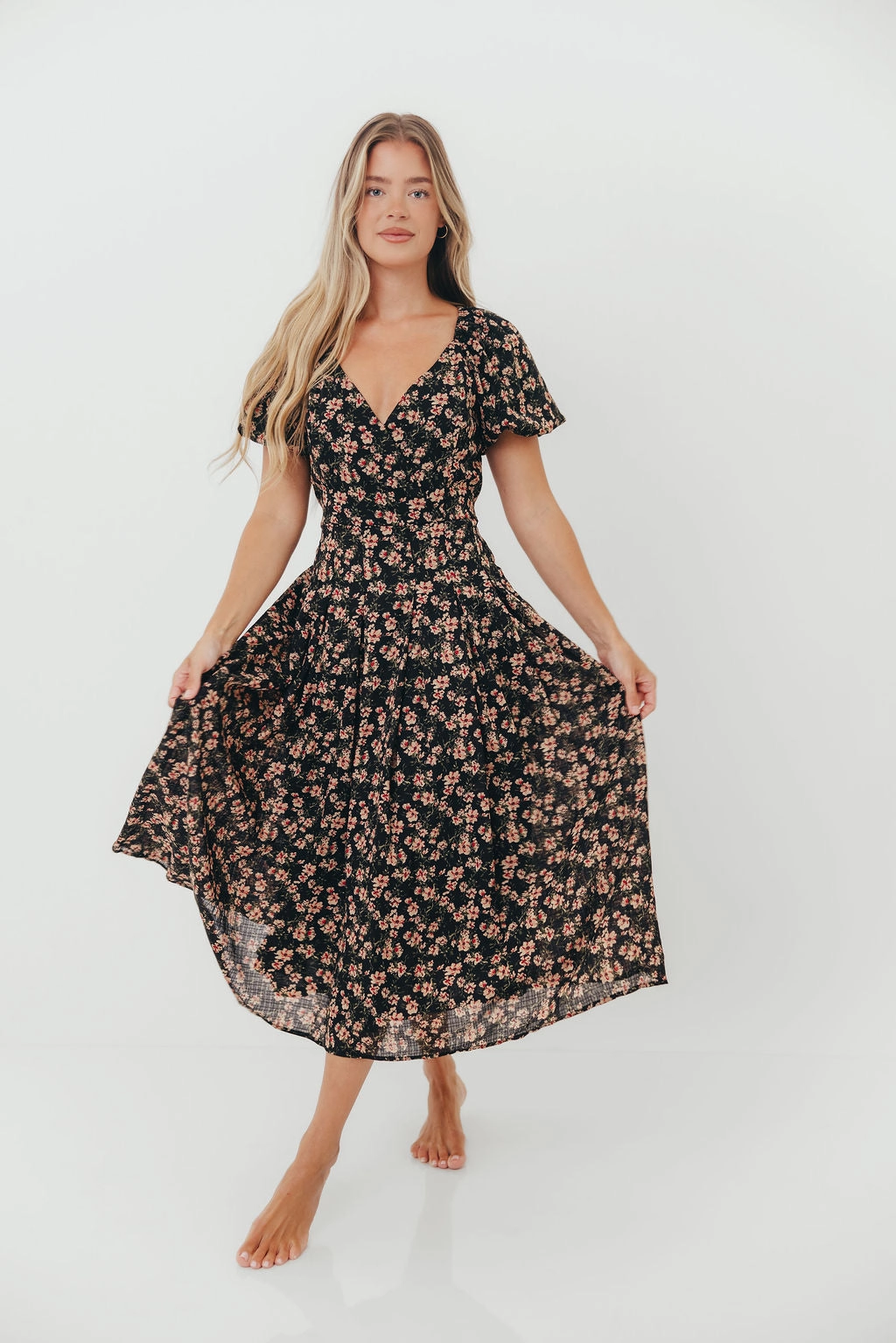 Perfect Style Wear Crystal-Detail Milania Midi Dress in Black Floral