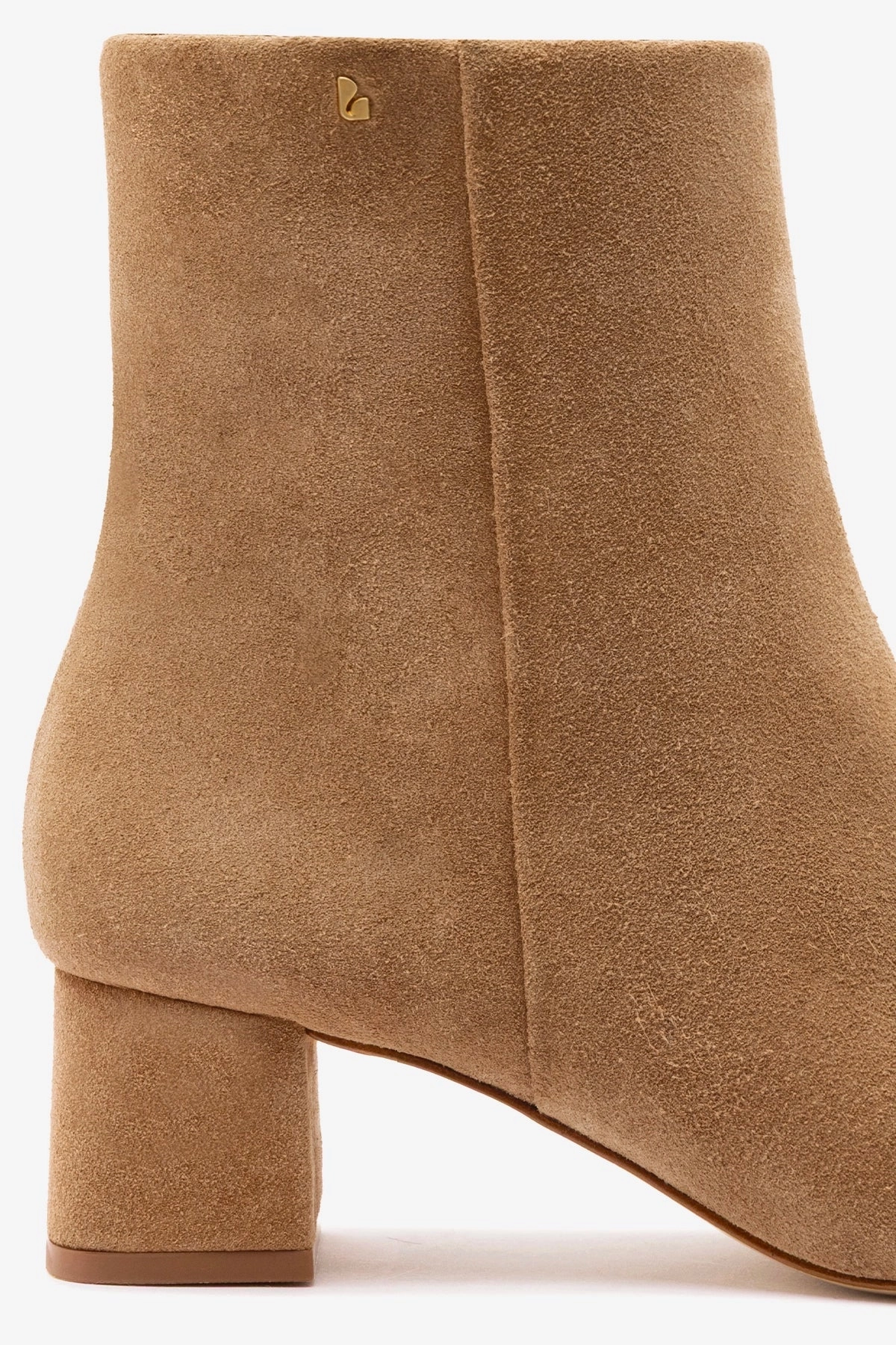 Mini Edie Boot In Peanut Suede Durable Look